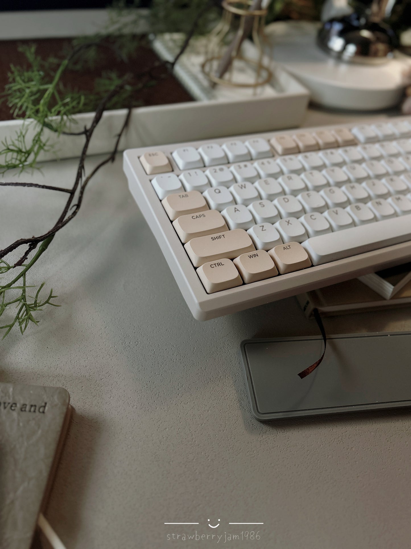Unboxing Clearance ONLY 1 Instock Chilkey ND75 LP Wireless Gaming Keyboard with LCD Screen Silver Beige