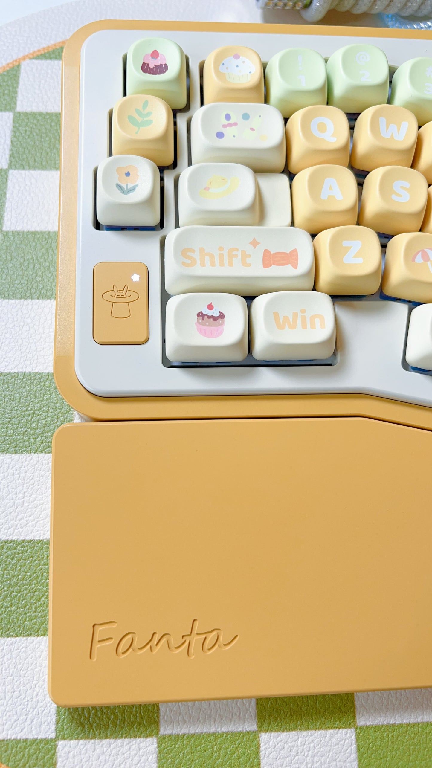 Pastel Green Yellow Go Picnic Spring Break Soa Profile Kawai Keycap Set Pandora Studio 142 Keys