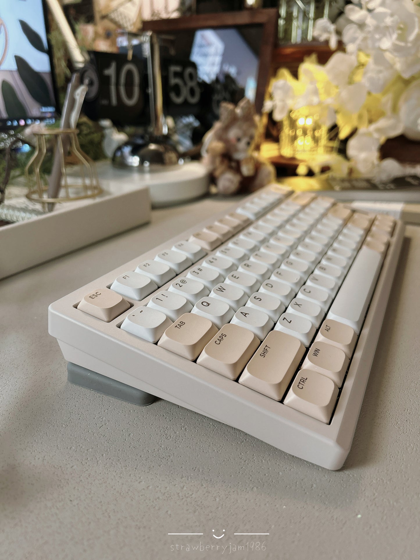 Unboxing Clearance ONLY 1 Instock Chilkey ND75 LP Wireless Gaming Keyboard with LCD Screen Silver Beige