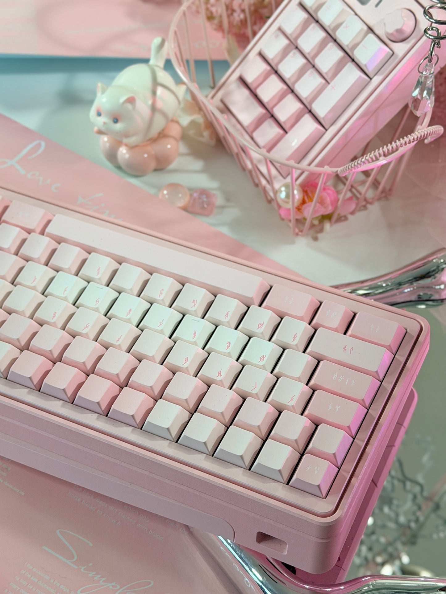 ONLY 1 Instock Prebuilt Aluminum Customized Mechanical Keyboard PERCENTSTUDIO VOLT2.0 Pale Pink Set + VOLT PLUS PAD