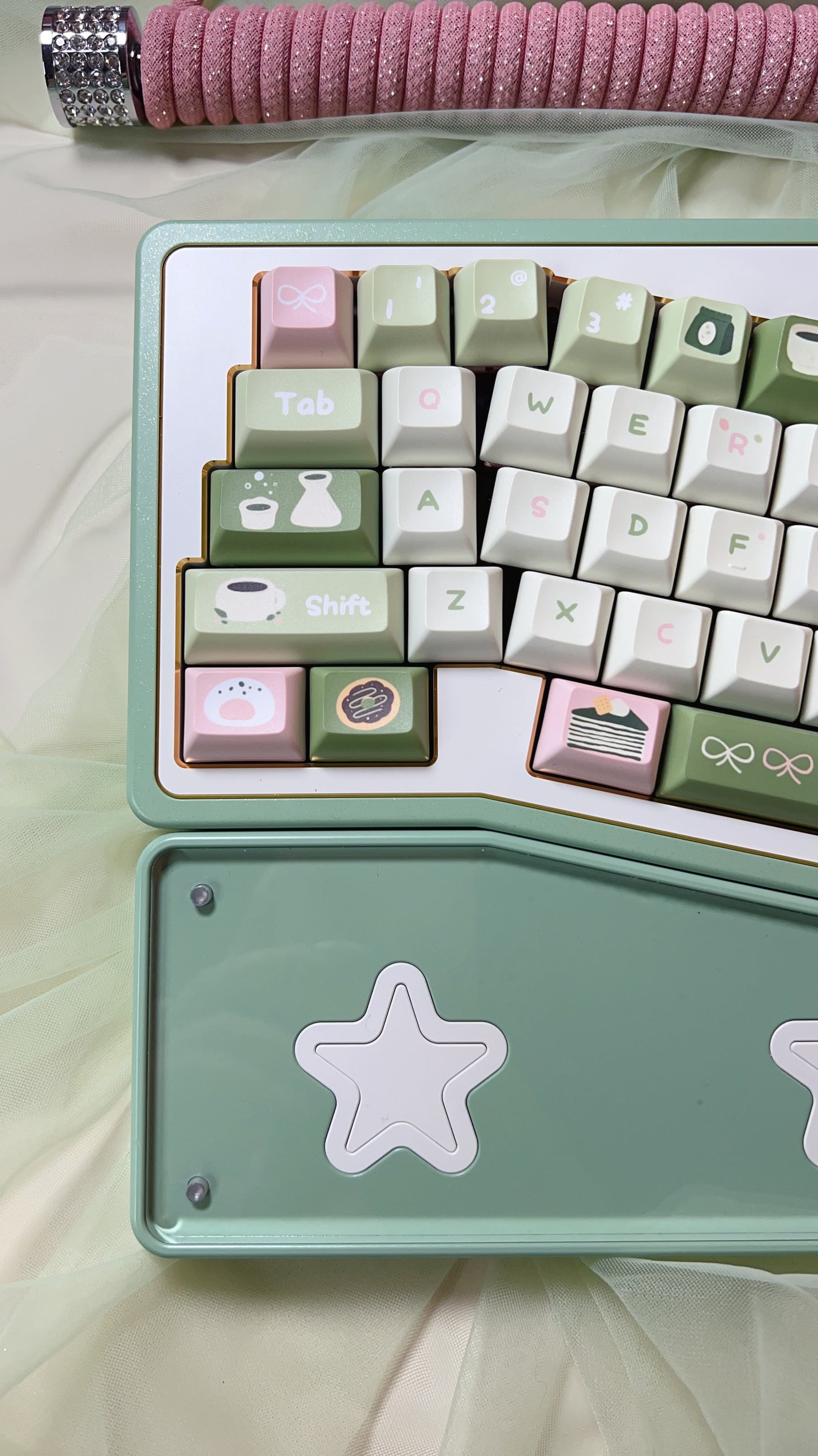 【Only 1 In-stock】Prebuilt StarAlice Pastel Green Aluminum Customized Mechanical Keyboard and Wrist Rest set