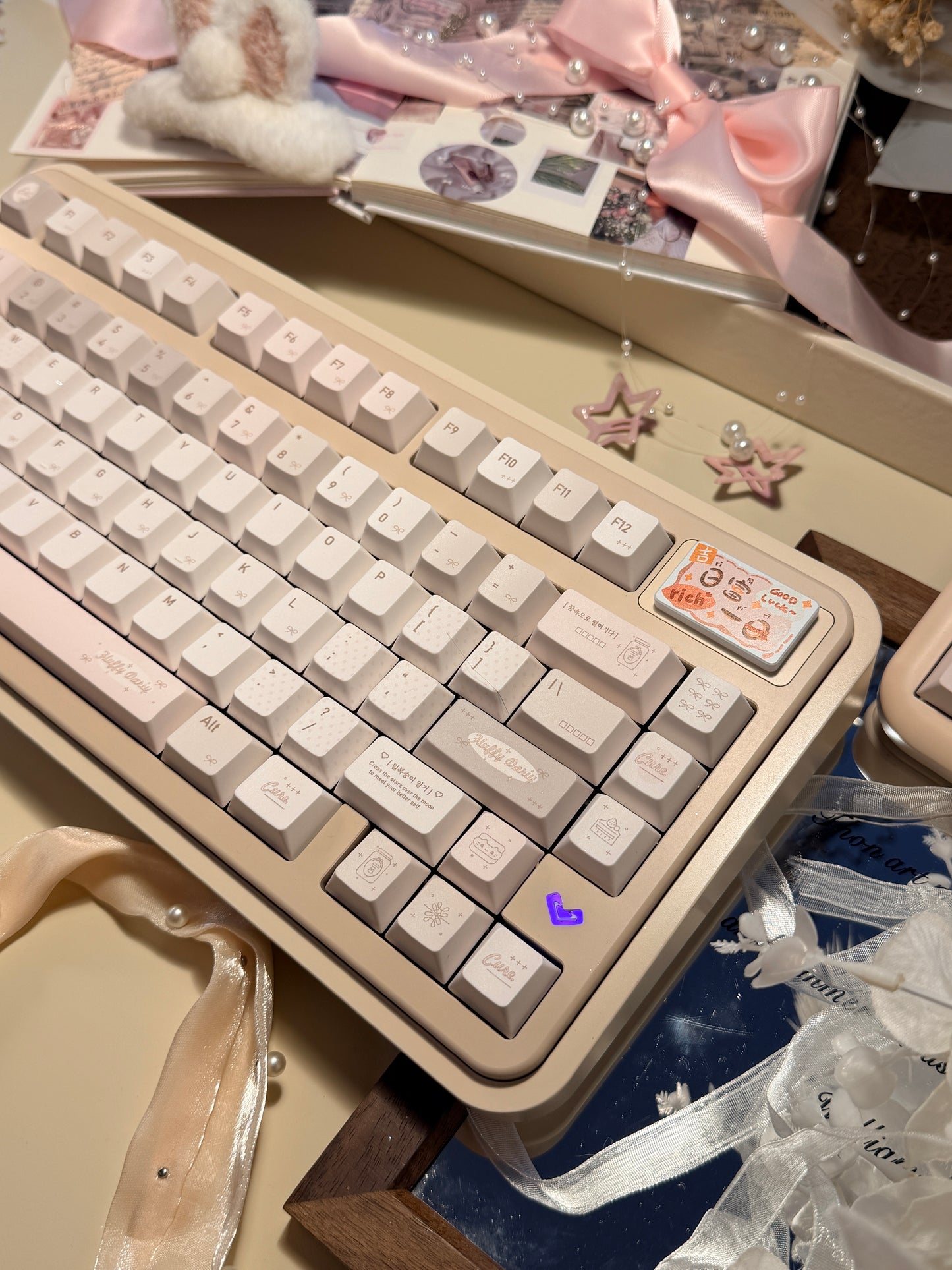 Preorder Prebuilt Aluminum Customized Mechanical Keyboard Rich75 Cream Beige Set（free number pad）