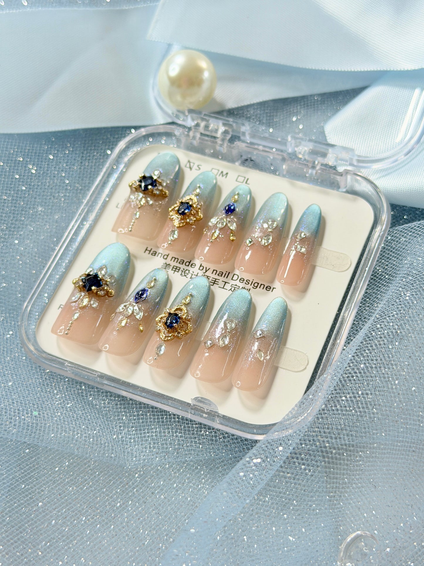 Crystal Blue Press On Nails Shimmering Diamond Cat-Eye Long Oval Handmade Nail Arts