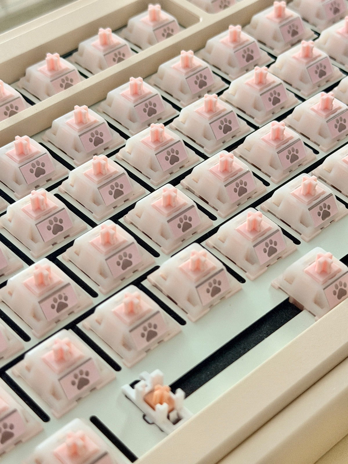 ONLY 1 Instock Prebuilt Aluminum Custom Mechanical Keyboard Cocomi80 Milk Tea Set & Keycaps & Linear Switch