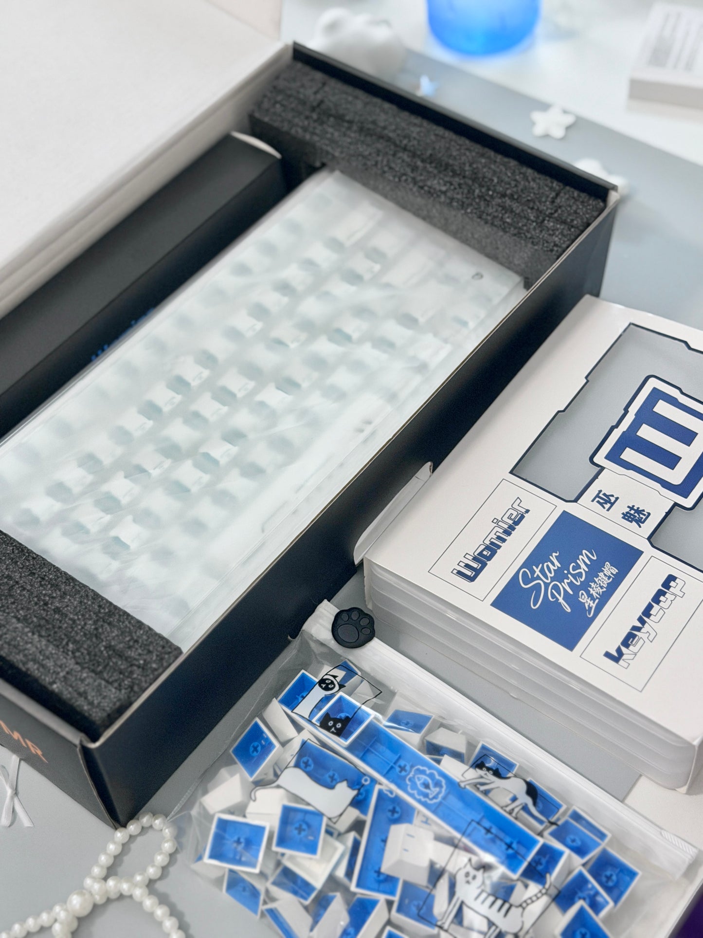 Unboxing ONLY 1 For Clearance WOMIER SK75 TMR White WIRELESS ALUMINUM CUSTOM KEYBOARD & STAR PRISM WHITE-BLUE CHERRY PROFILE SHINE-THROUGH KEYCAP SET