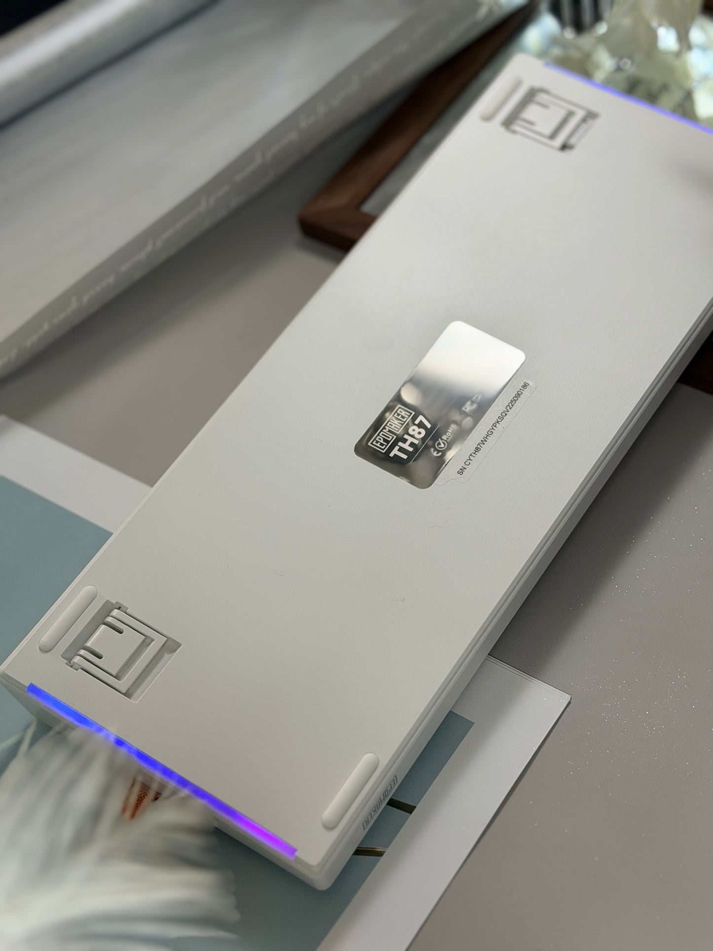 Unboxing Clearance EPOMAKER TH87 RGB Creamy Thock Mechanical Keyboard Sea Salt Silent Switch