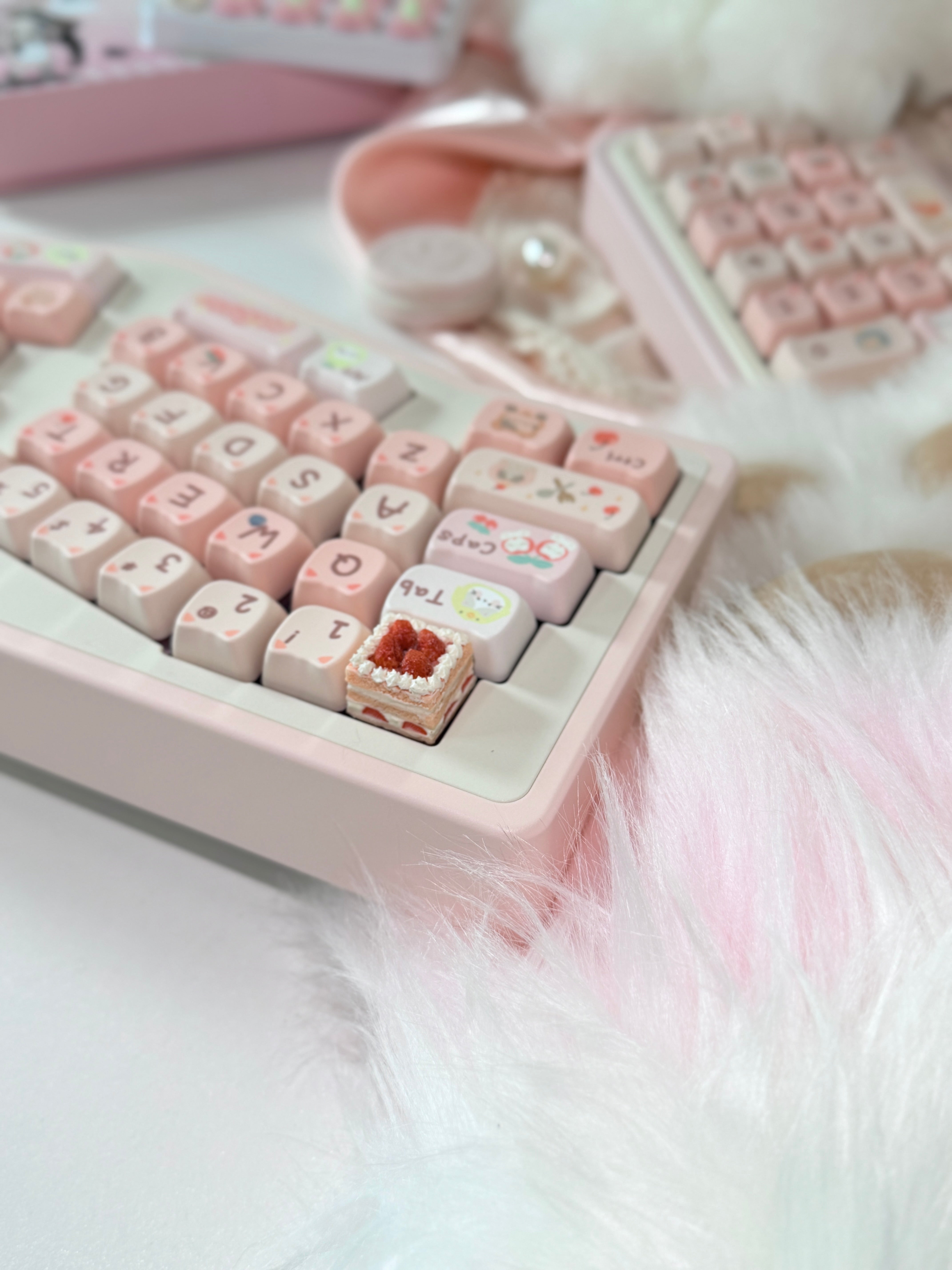 ONLY 1 Instock Prebuilt Aluminum Customized Mechanical Keyboard