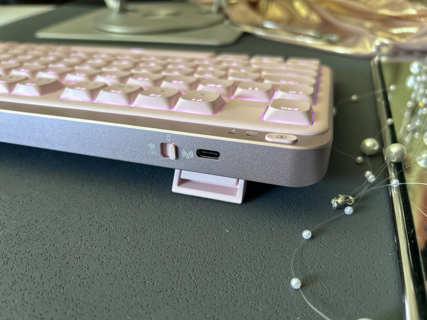 Unboxing Clearance ONLY 1 Instock Kzzi I75 Anodized Pink Low-Profile Wireless Keyboard