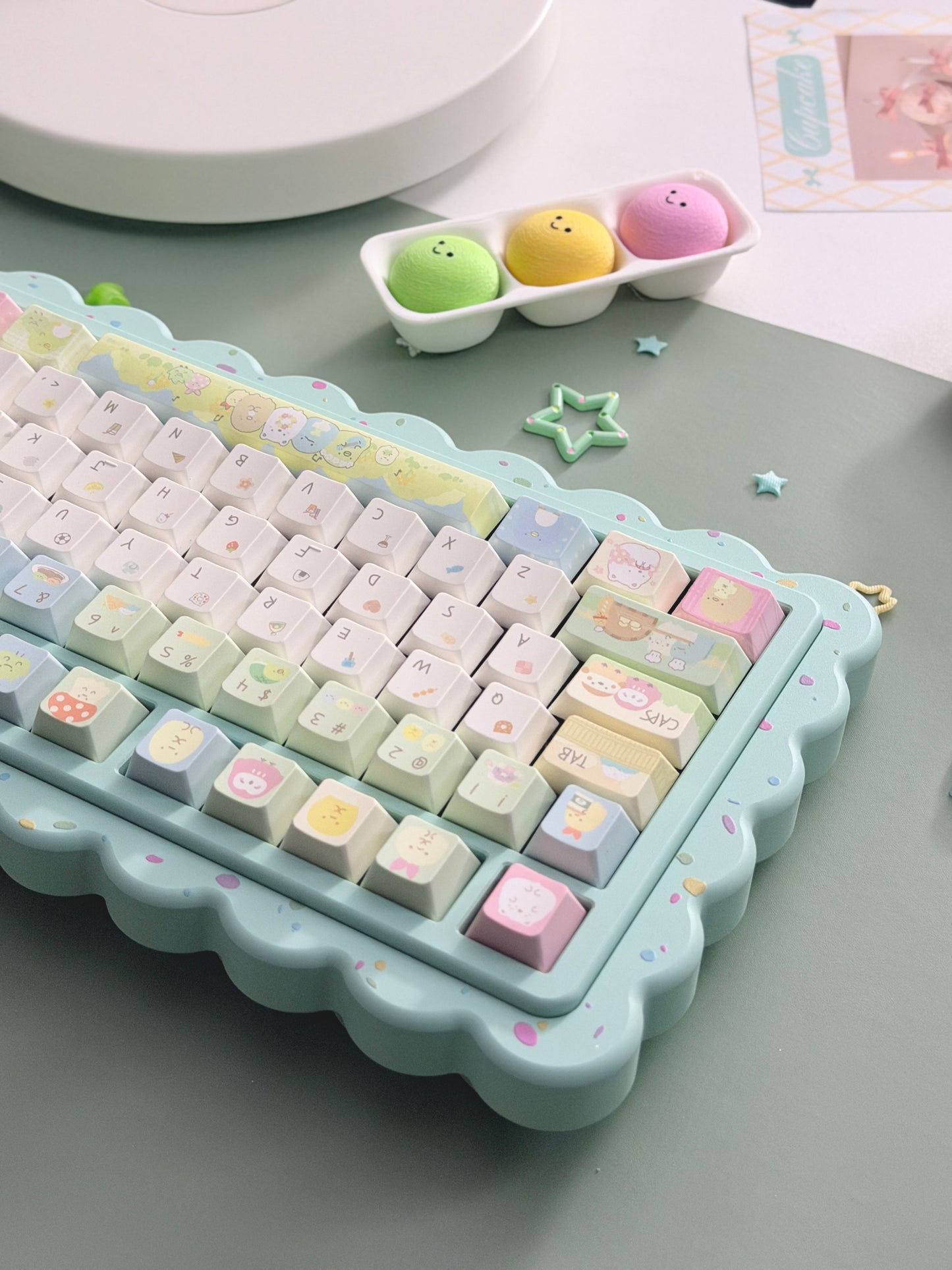 #0281 Sumikko Gurashi Cute Little Creature Pale Yellow-green Keycap Cherry Profile