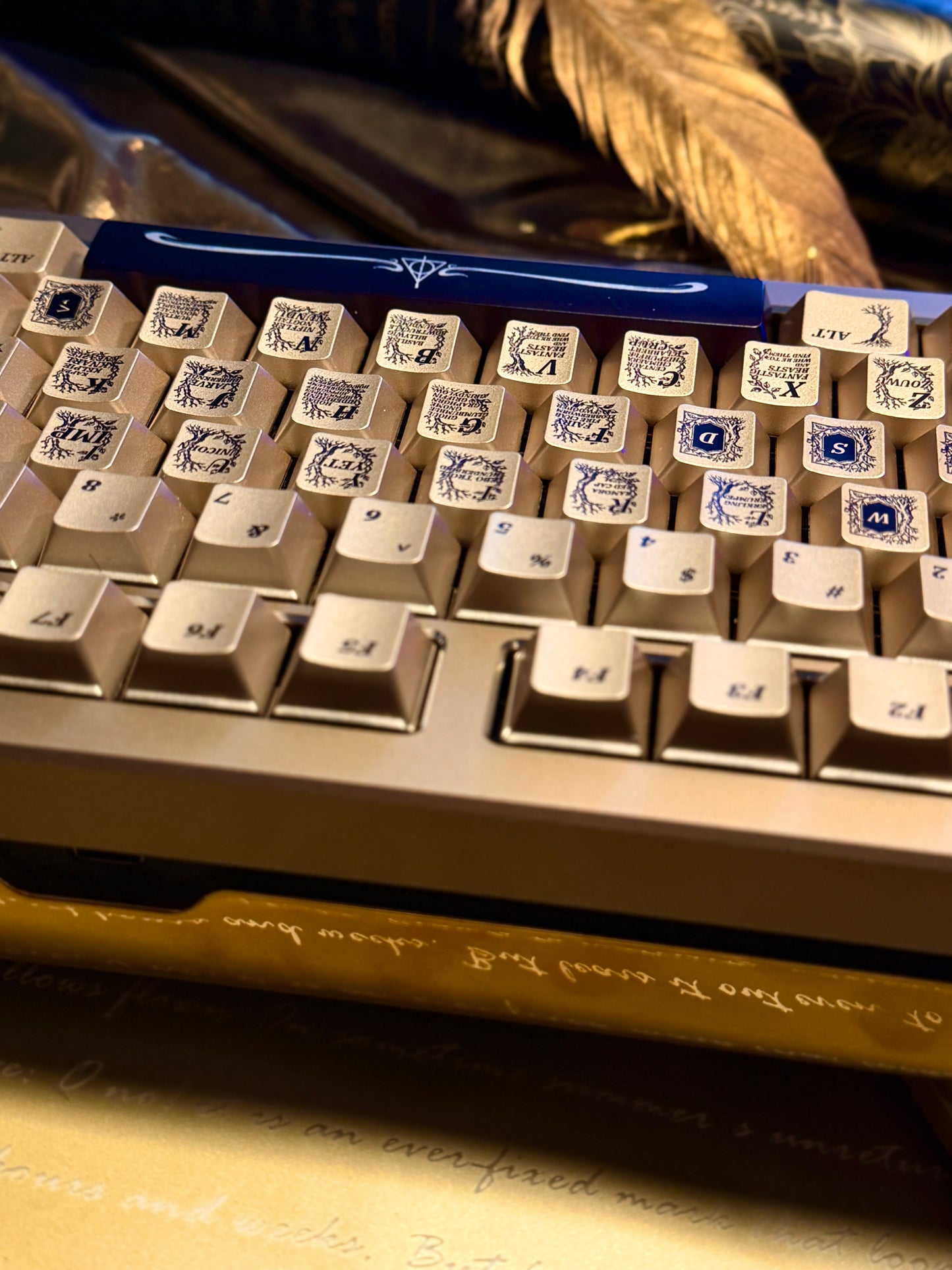 ONLY 1 Instock Prebuilt Aluminum Customized Mechanical Keyboard Buff75 Golden Black + taptempo Fantastic Beasts Medal-Coated Keycaps