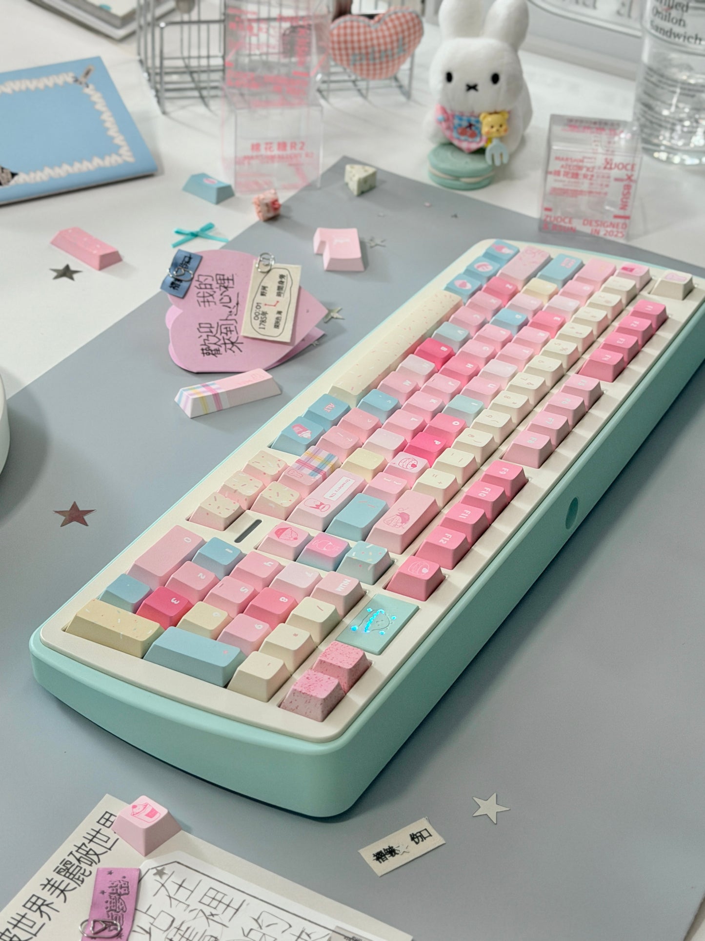 0300 Y2K Sugar Mountain Keycap Set | Pastel Pink, Blue & Cream Retro Keycaps Cherry Profile
