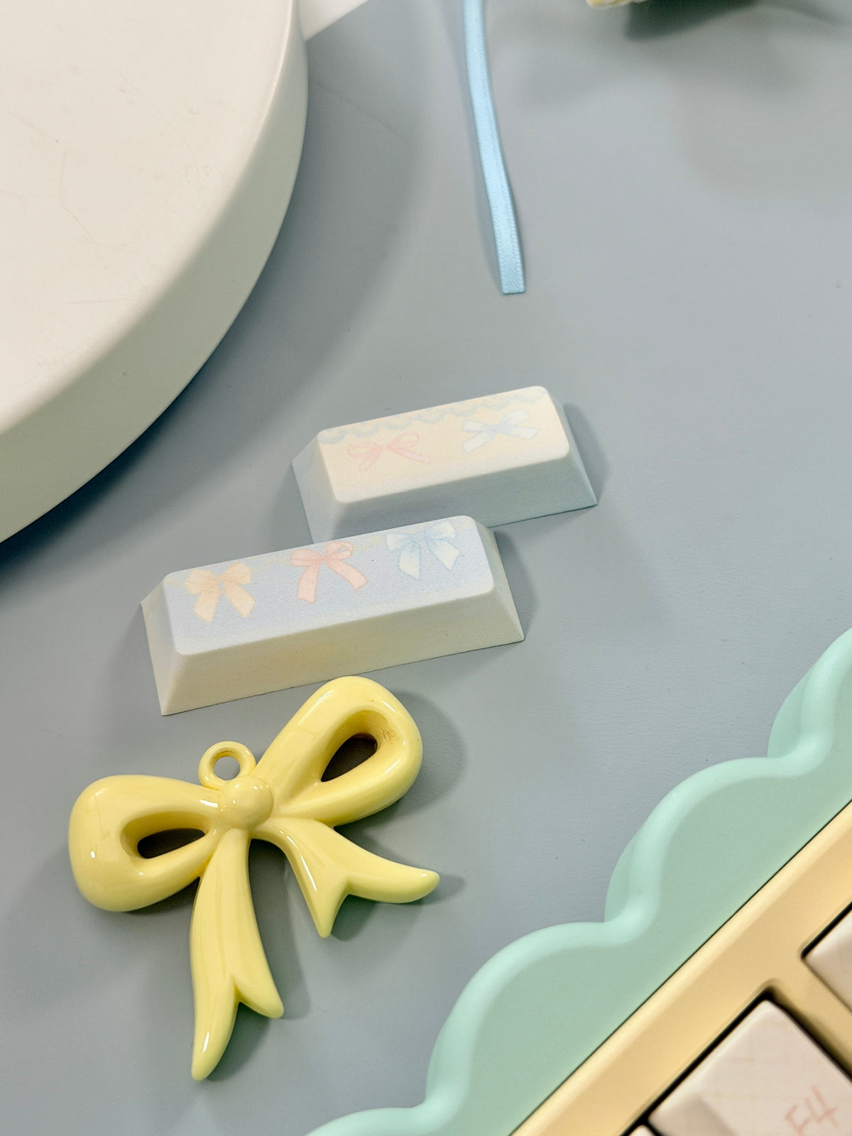 #0303 Aqua Lace Dream Garden Keycaps | Kawaii Pastel Floral & Bow PBT Keycap Set