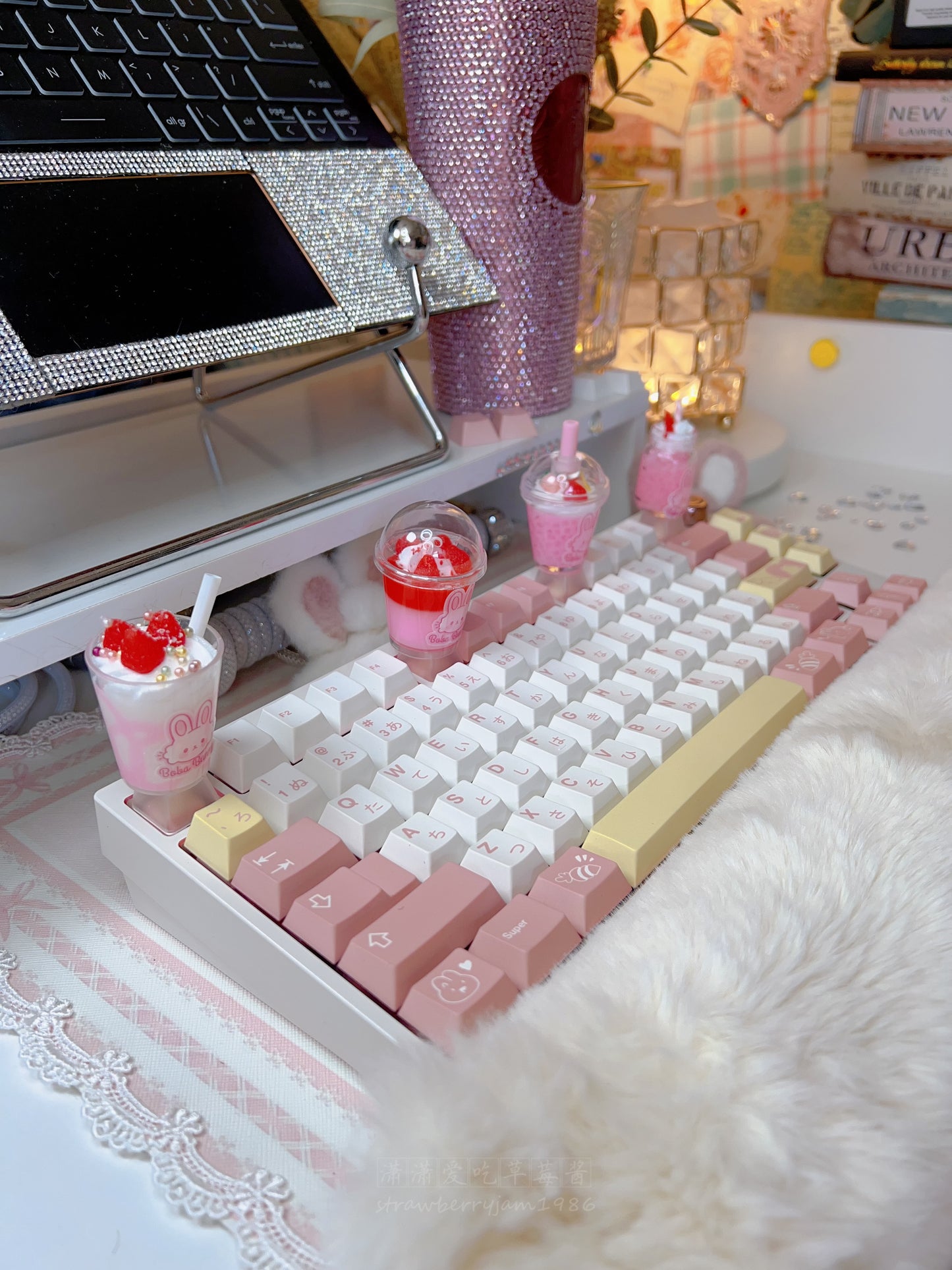 strawberryjam1986 icecream milkshake special drink bunny customized raisin keycap