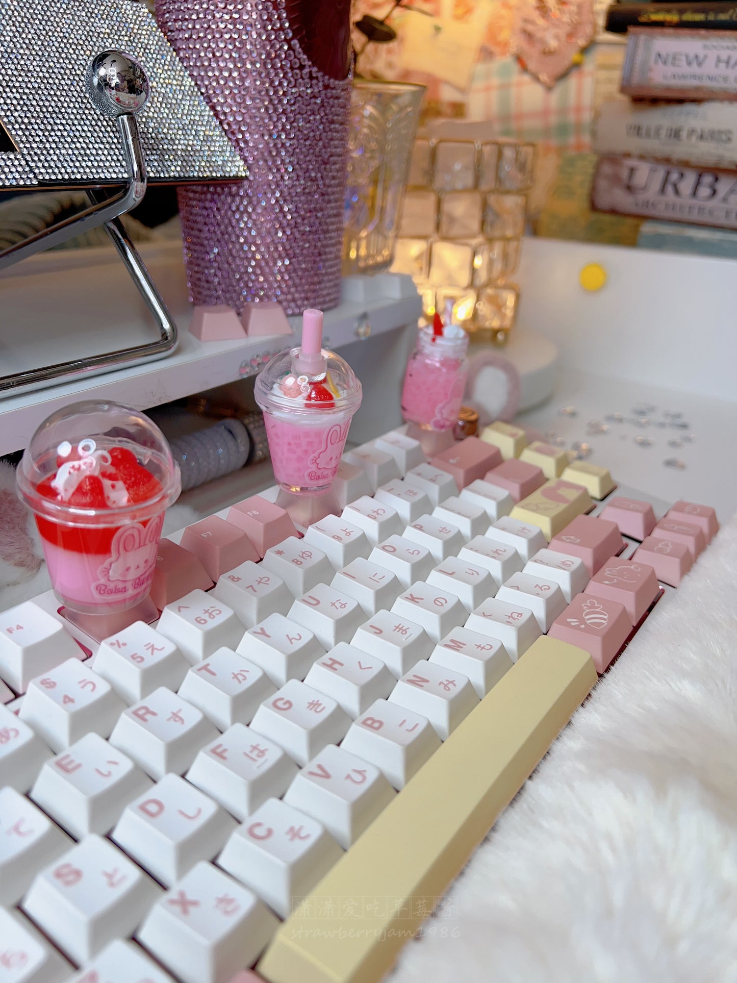 strawberryjam1986 icecream milkshake special drink bunny customized raisin keycap