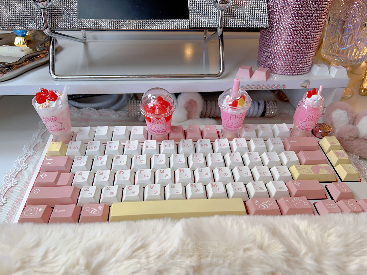 strawberryjam1986 icecream milkshake special drink bunny customized raisin keycap