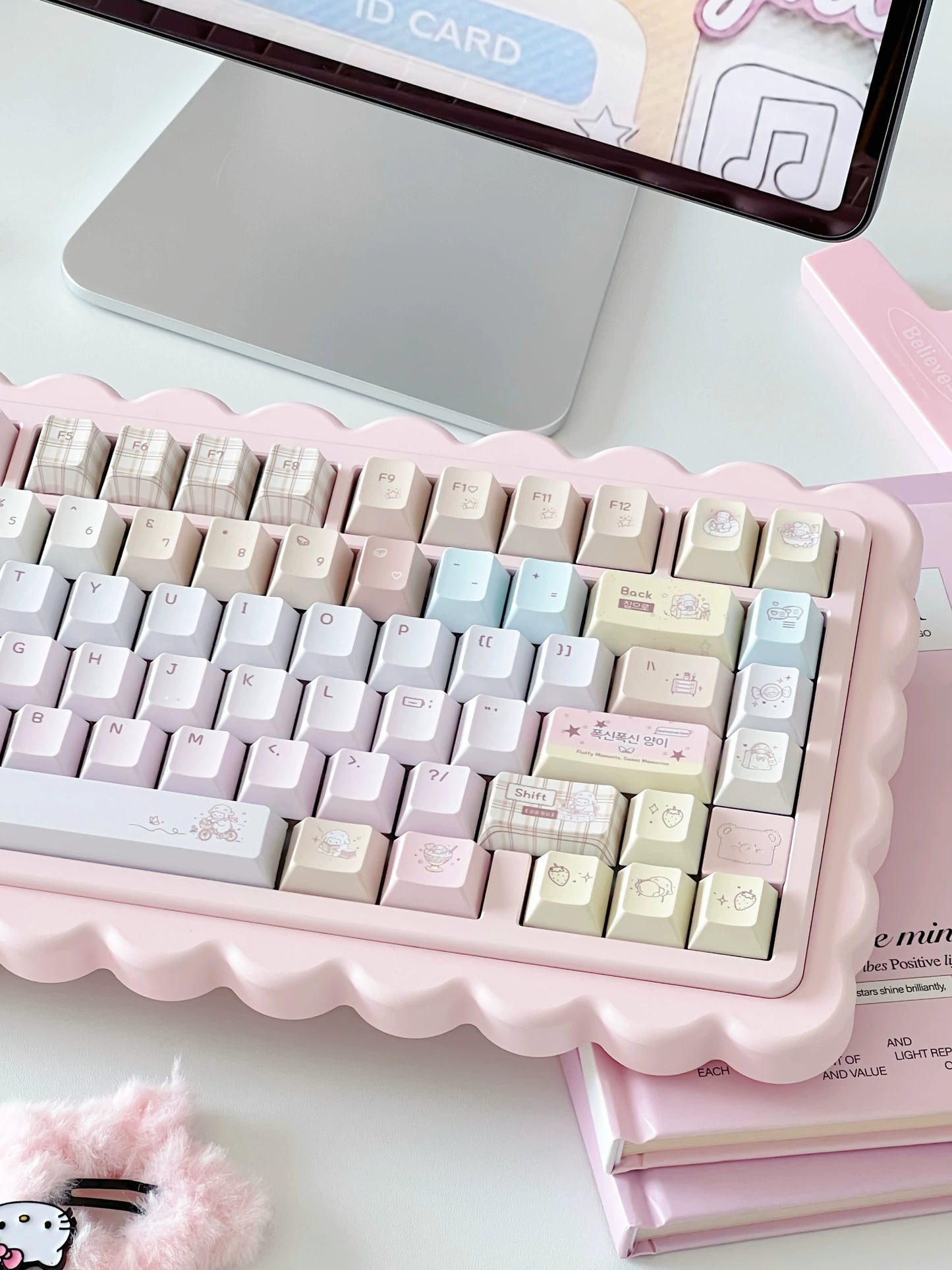 #0292 Cream Pale Pink Lamp Cake Cherry/moa Profile Keycap