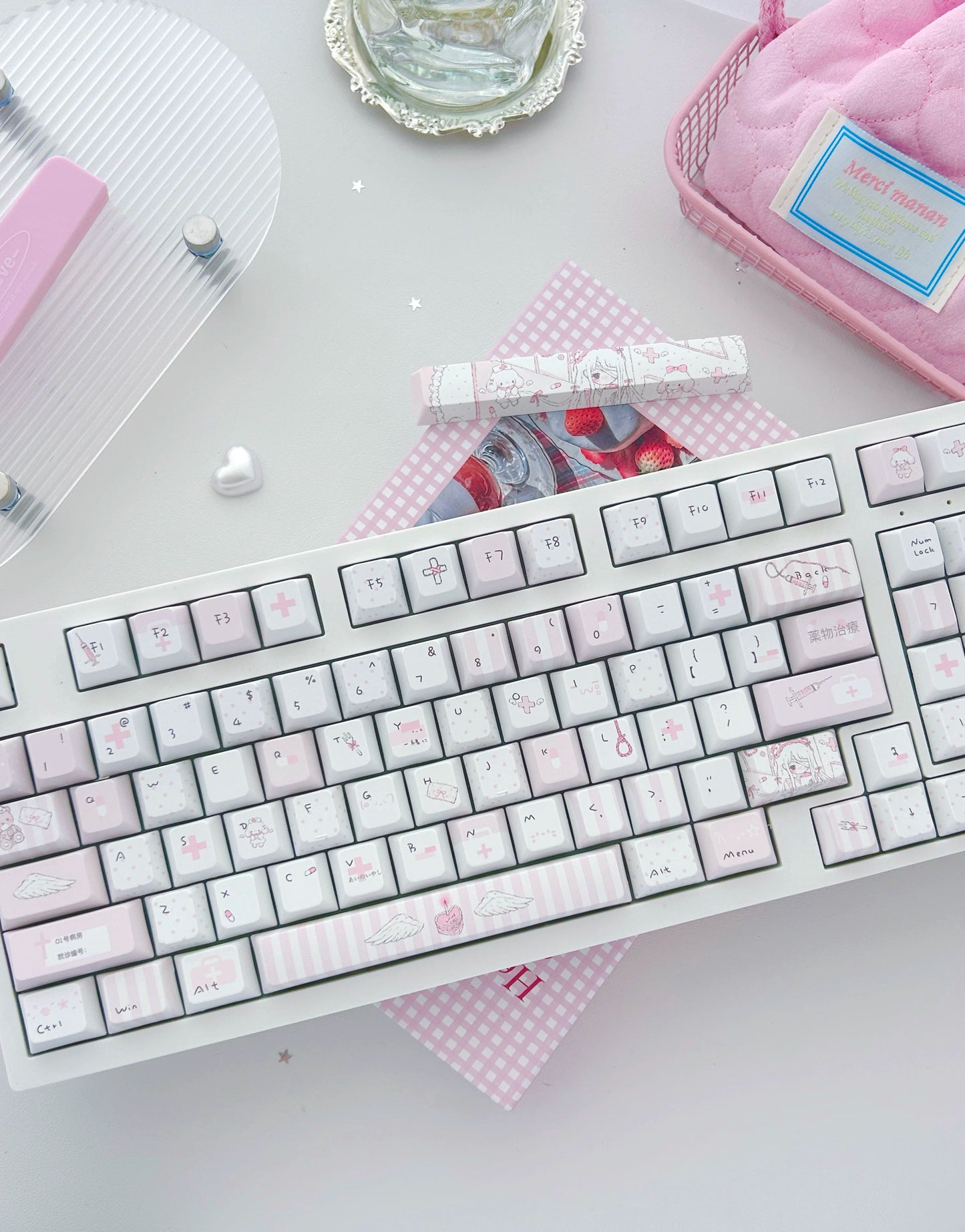 #0286 1 Angel Treatment Room Cold White Light Pink Keycap Cherry Profile