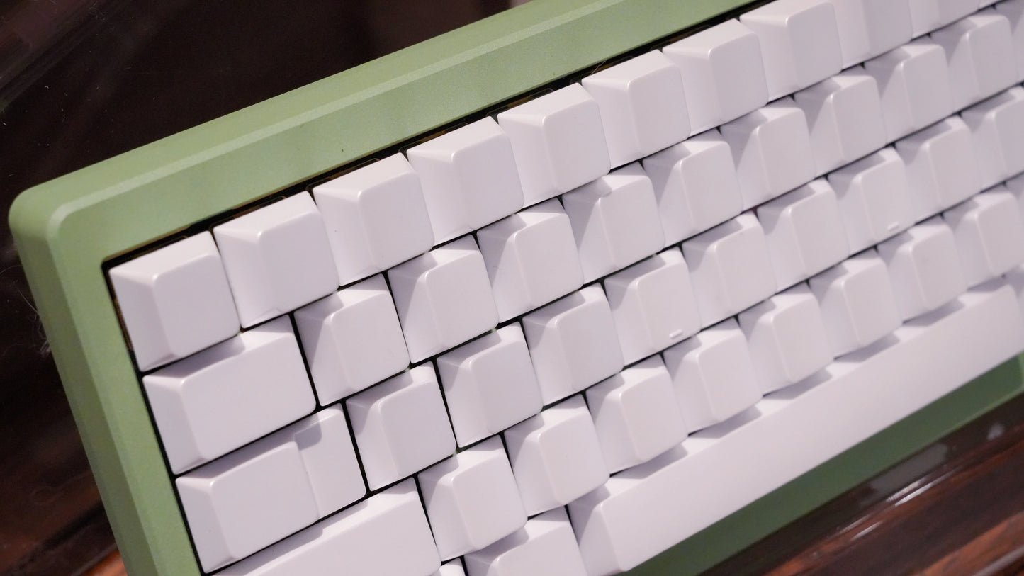 #0246 Pearl Tears Keycaps Cherry Profile Designed By Keyria Labs (not including keyboard)
