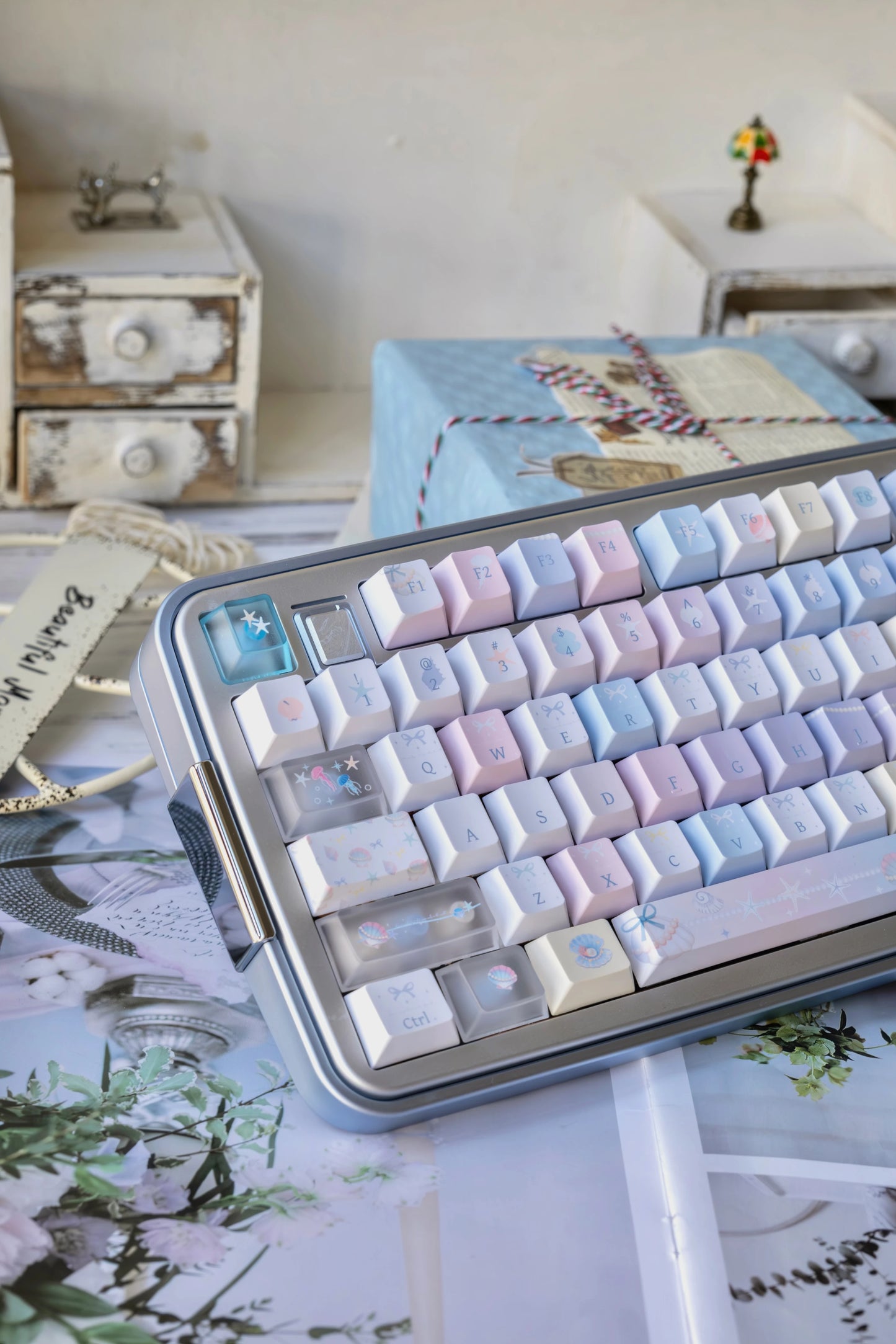 #0269 Pastel Seashell Jellyfish Pearls Keycaps With Foggy Pc Novelty Cherry Profile Designed By Miller