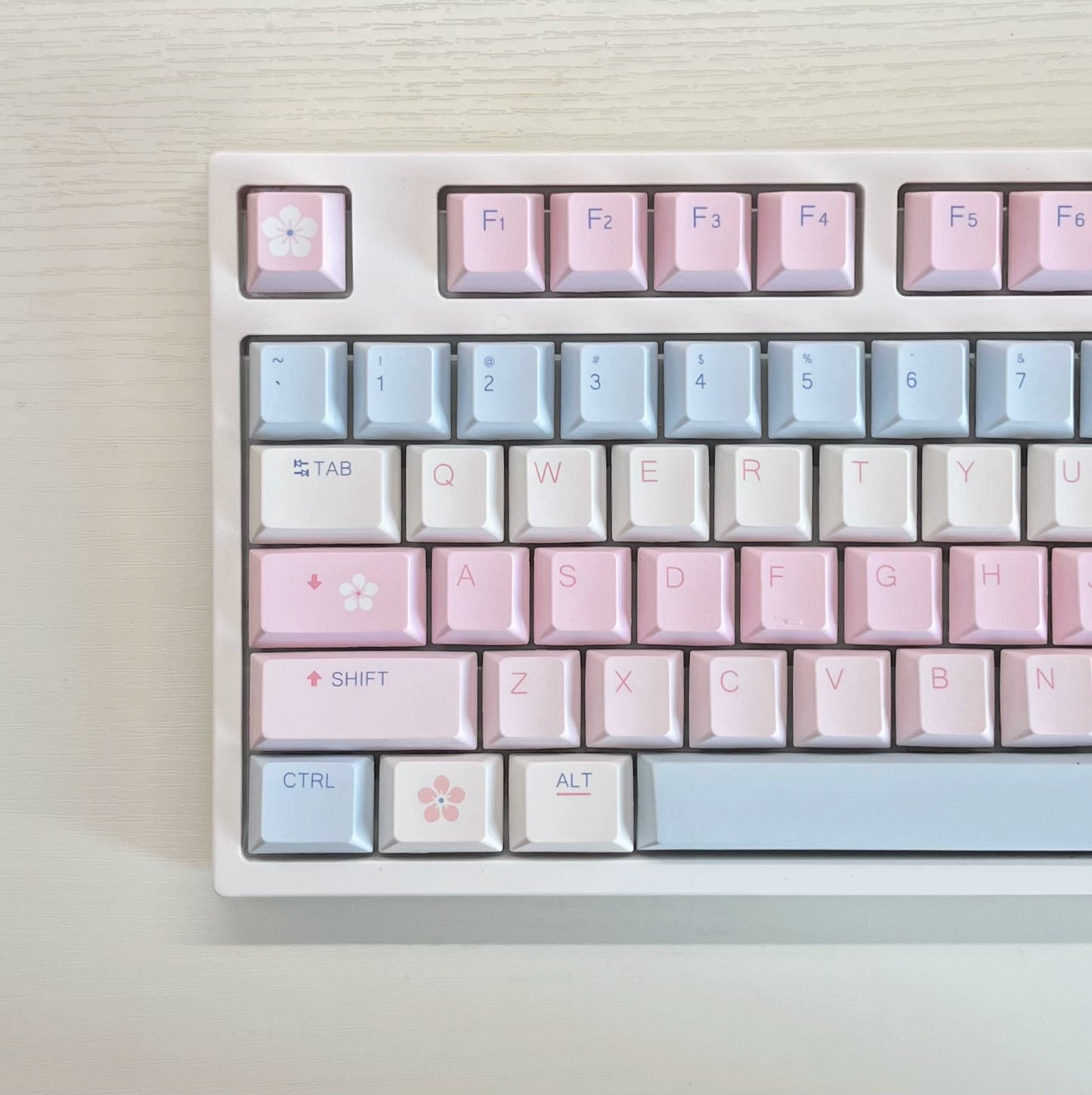 106 Love Air Pastel Pink Blue Keycap 143-key