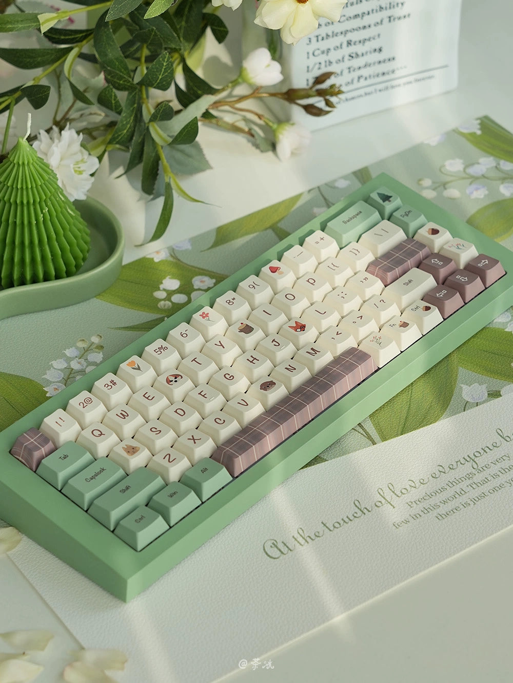 057 Forest Corner Mechanical Keyboard Cute Minimalist Keycap 143 Keys Cherry Profile Designed By Daydreamer