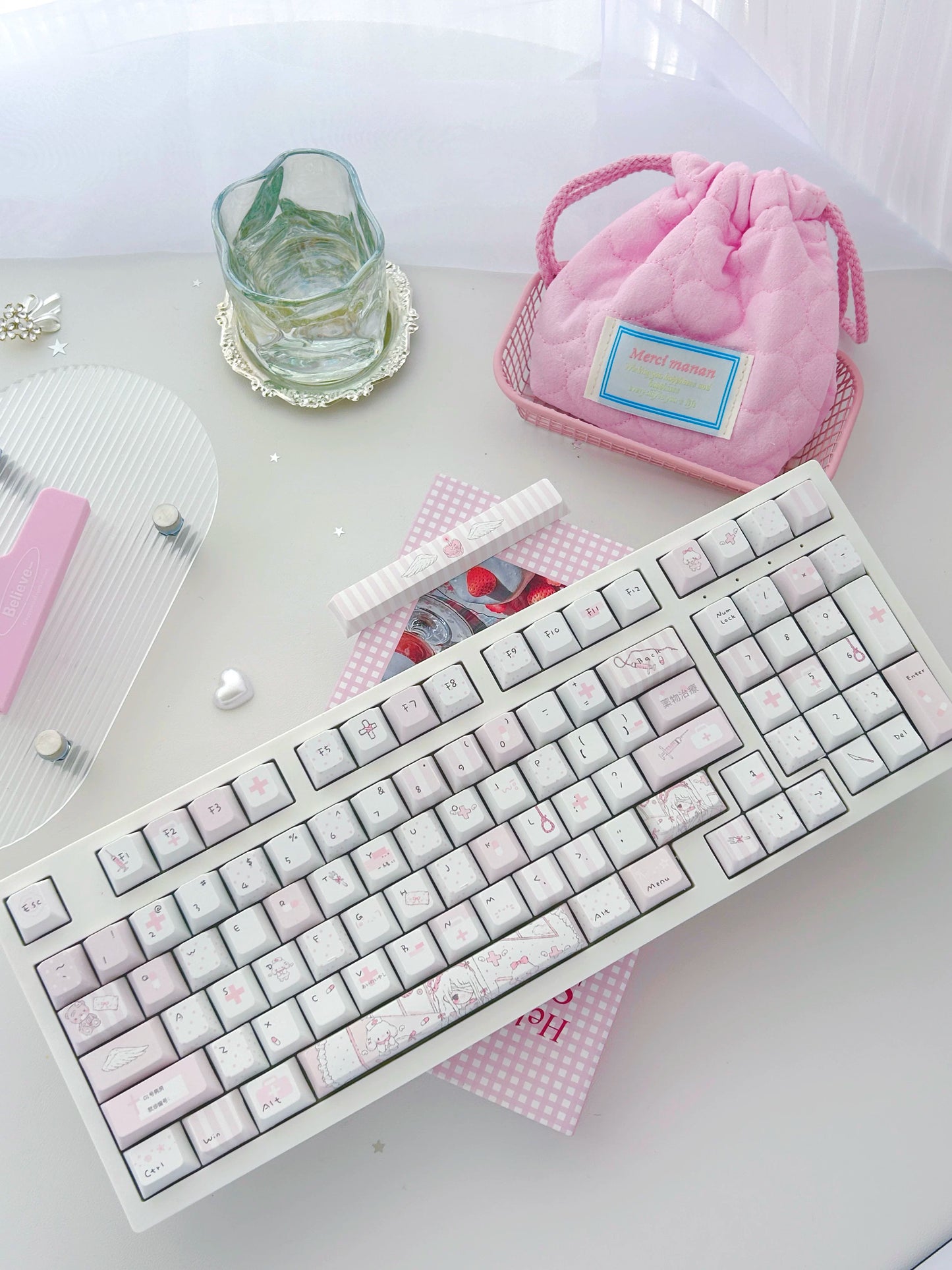 #0286 1 Angel Treatment Room Cold White Light Pink Keycap Cherry Profile