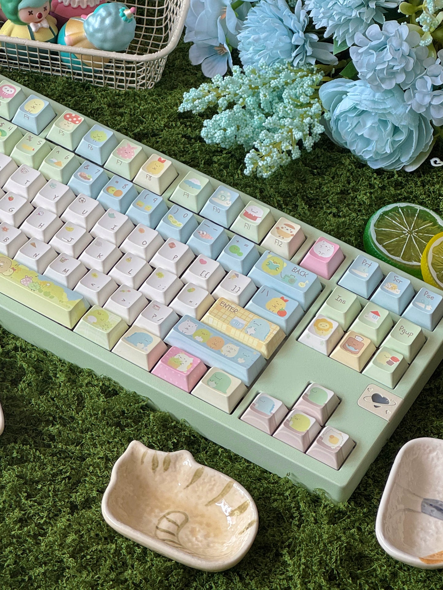 #0281 Sumikko Gurashi Cute Little Creature Pale Yellow-green Keycap Cherry Profile