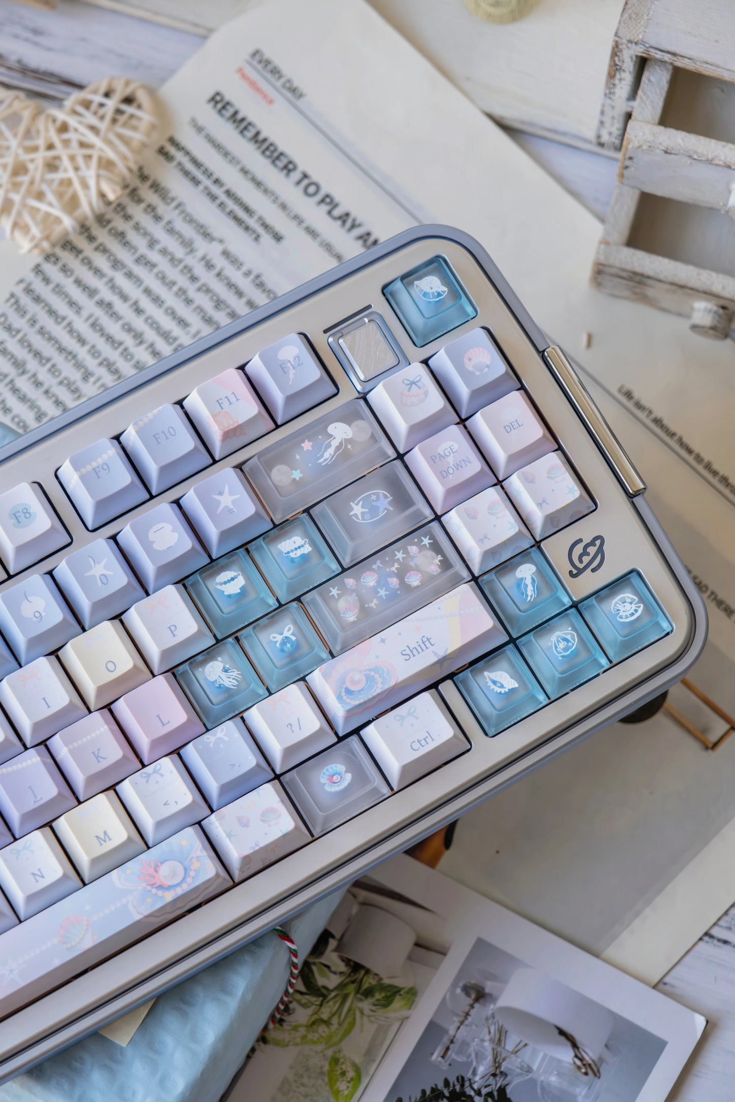 #0269 Pastel Seashell Jellyfish Pearls Keycaps With Foggy Pc Novelty Cherry Profile Designed By Miller