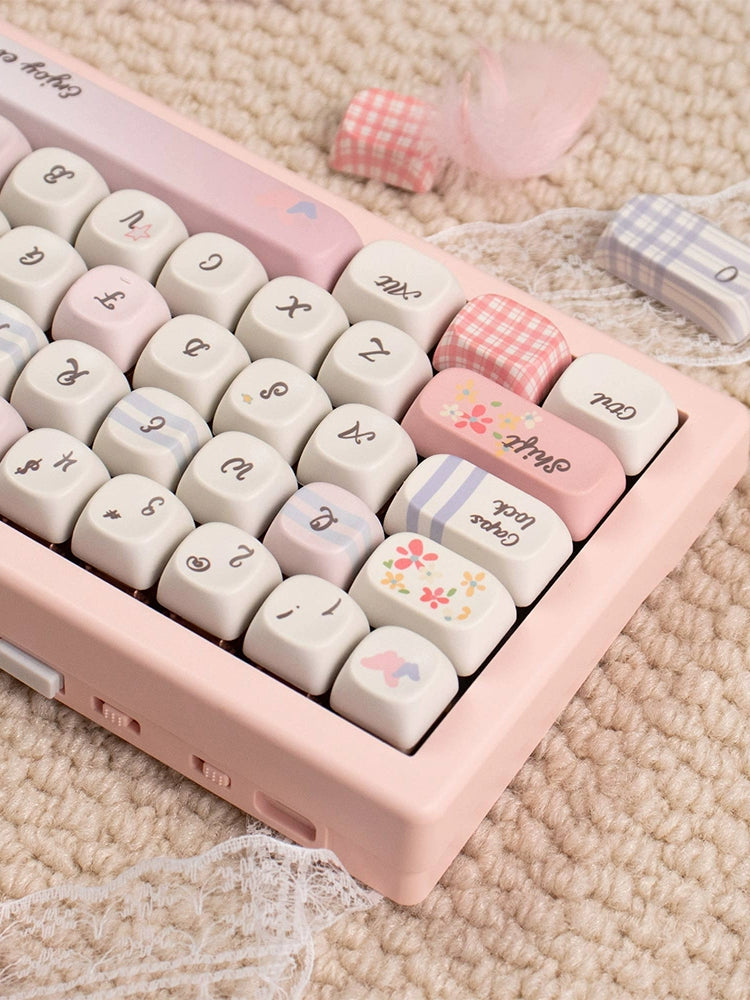 043 Pastel Pink Blue Grids Garden Keycap Cherry/ MOA Profile 152 keys BeeFun design