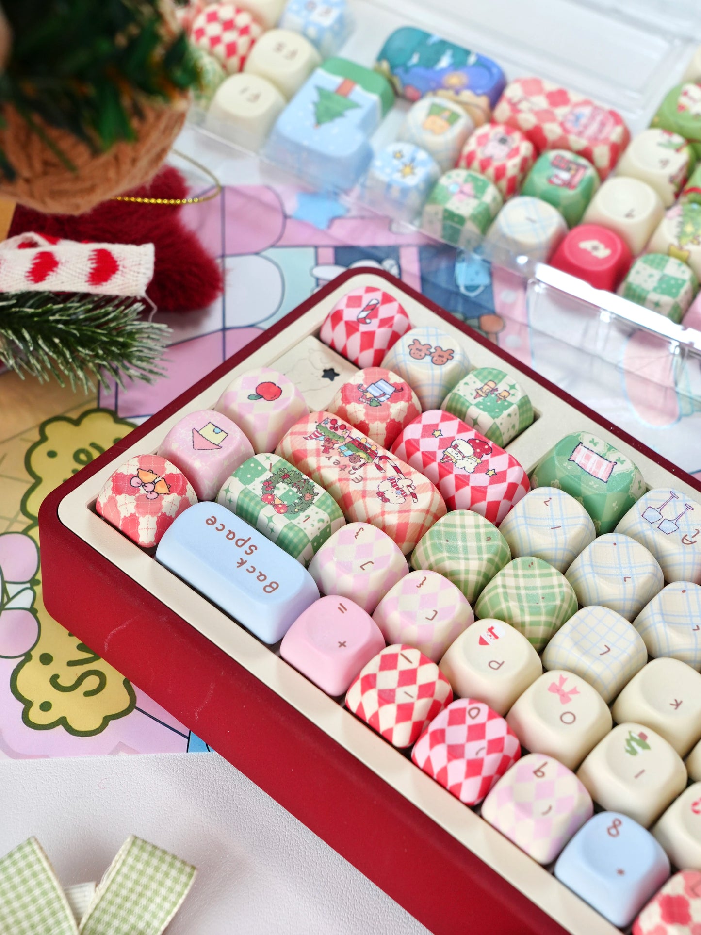 #0262 Buny Red Pink and Green Cute Christmas Birthday Gift Keycap Cherry/moa Profile (not including keyboard)