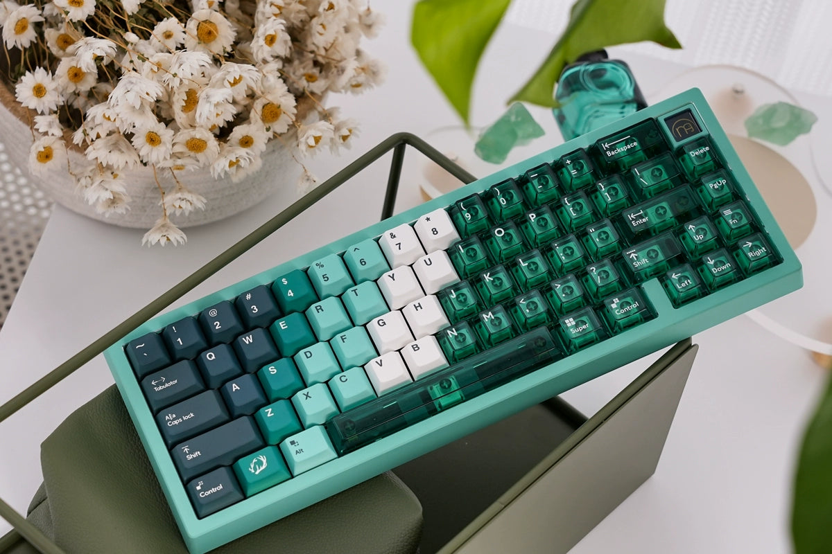 121 The Green Forest Gradient Keycap Cherry Profile