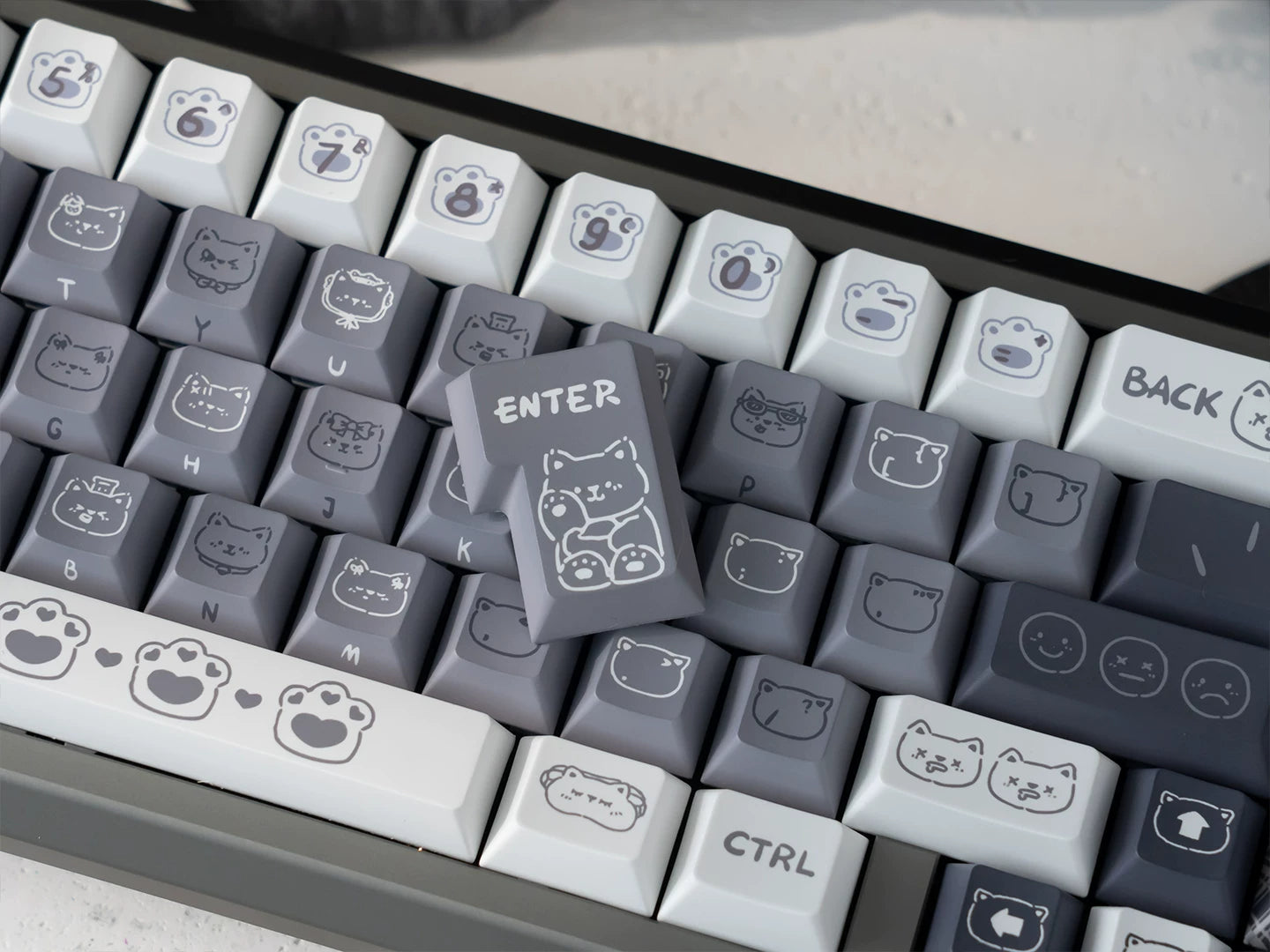 #0276 Emo Gray Kitten Black and White Side Engraved Keycap Designed By URE
