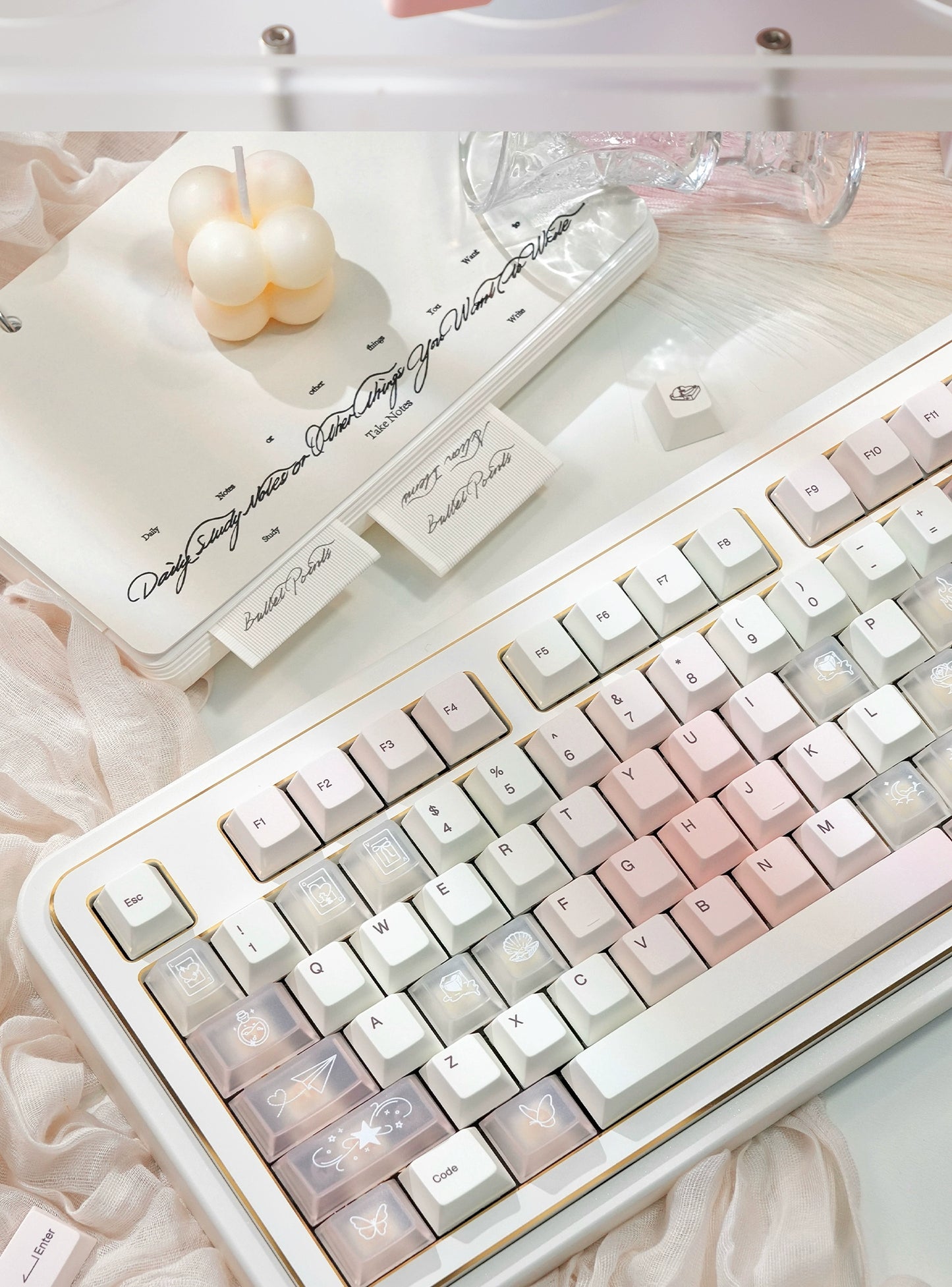 #0250 White Peach Mojito Cream Pink Gradual Change Keycap Cherry Profile (not Including Keyboard)