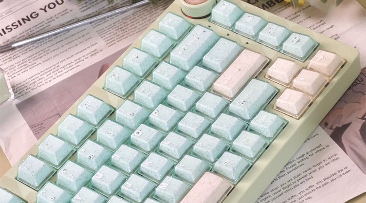 #0184 Pearl Peach Mint Smoothie Glitter Semi Transparent Keycap PBT + PC （not including keyboard）