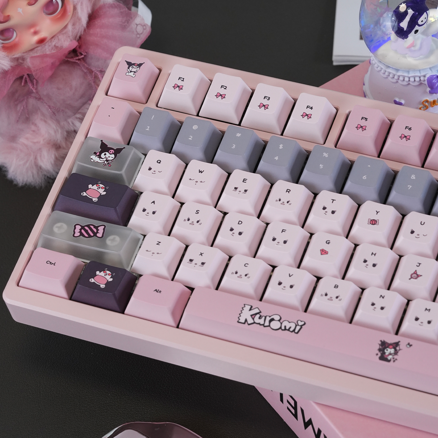#0234 Kuromi Theme Grey Pink Keycap PBT + PC CHERRY/MOA Profile Designed By URE（not including keyboard））