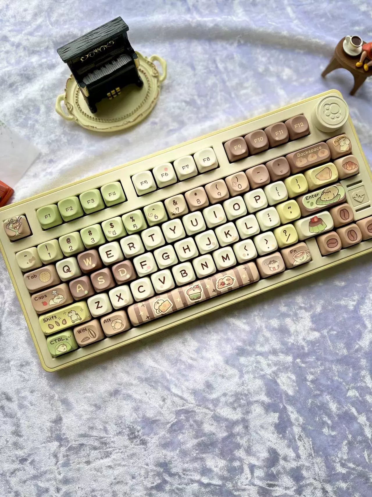 083 Humsters' Afternoon Tea Time Coffee Green Color Cute Keycaps MOA profile 130 keys