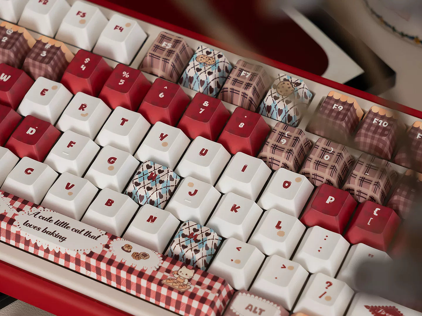 #0293 Baking Cat Cherry Profile Red Chocolate Keycap Designed By URE