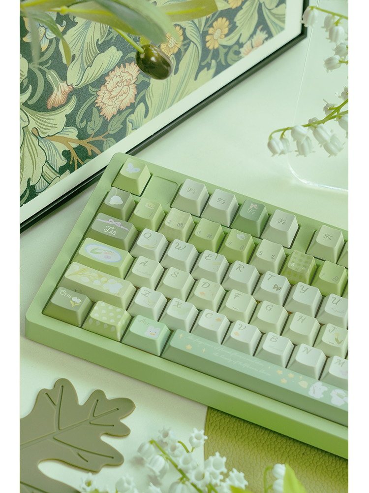 003 Pastel Green Rabbit Lilies of The Valley  Keycap Cherry Profile 138 Keys