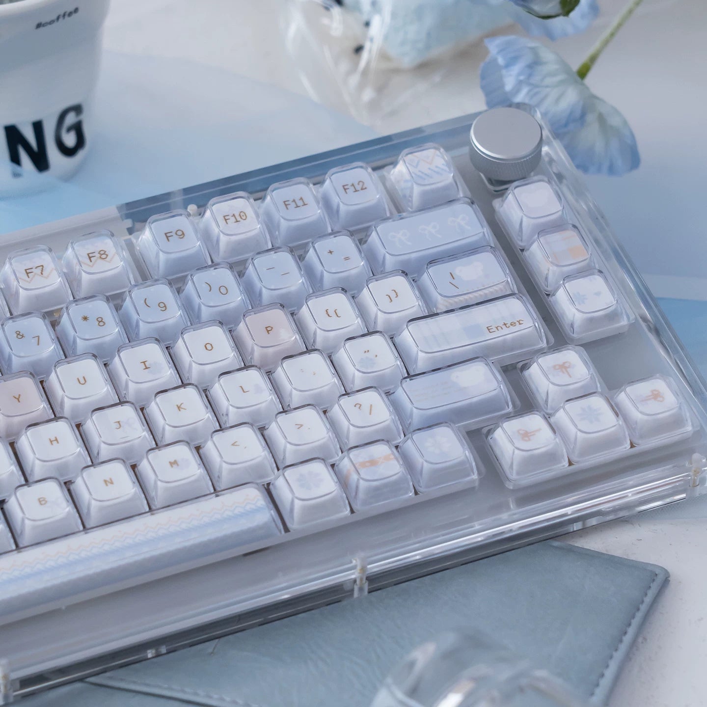 #0255 Light Blue Winter Letter Crystal Jelly Keycap KDA Profile PBT + PC Double-layer Designed By URE