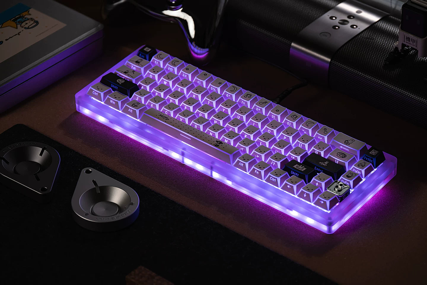 #0261 Black White Miffy Rabbit Edge Transmission Side Engraved Keycap Cherry Profile Not Including The Keyboard
