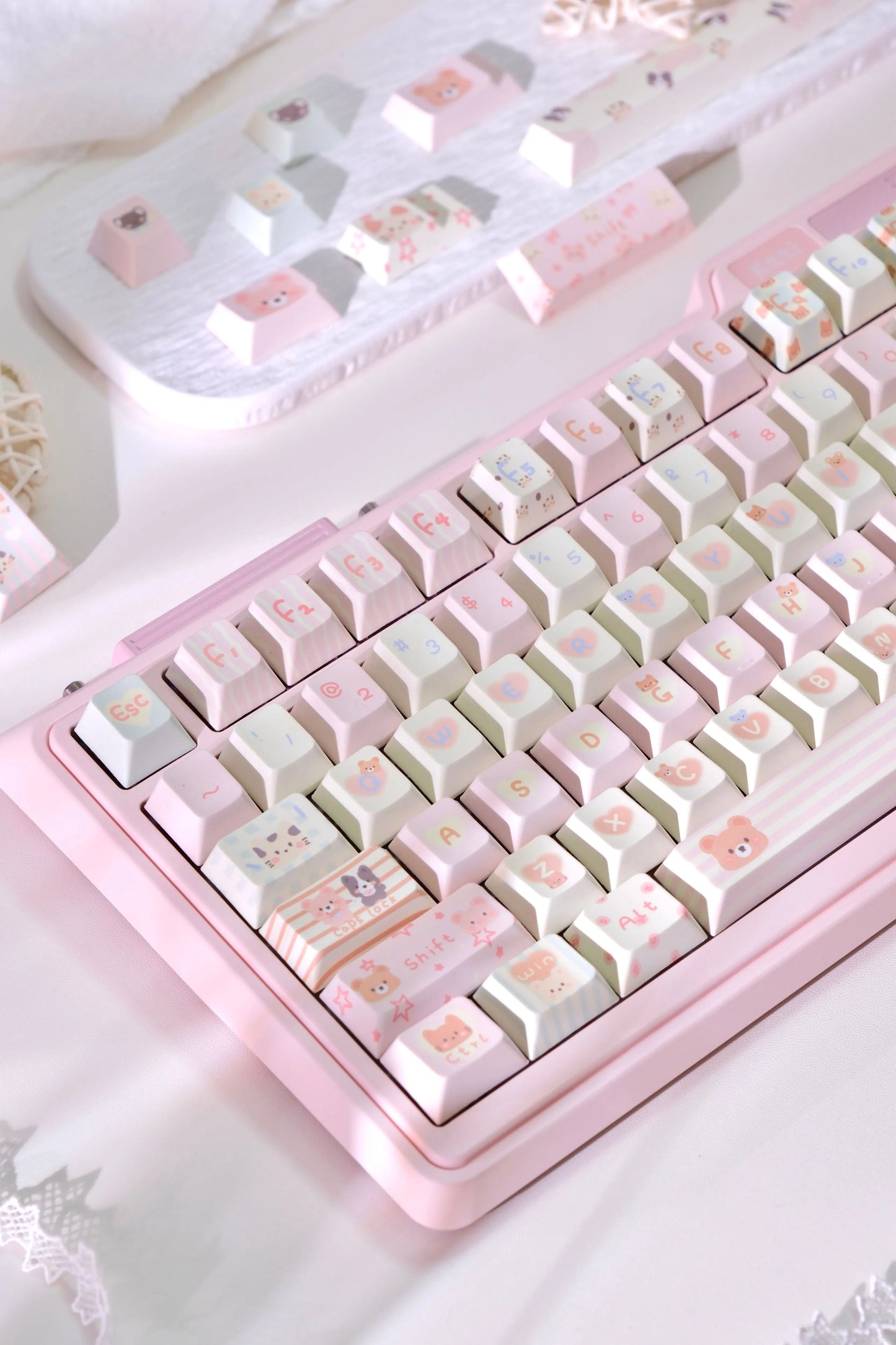 054 Piggy Cat Cute Zoo Animal Cream Style Pastel Pink Yellow Keycap Cherry Profile