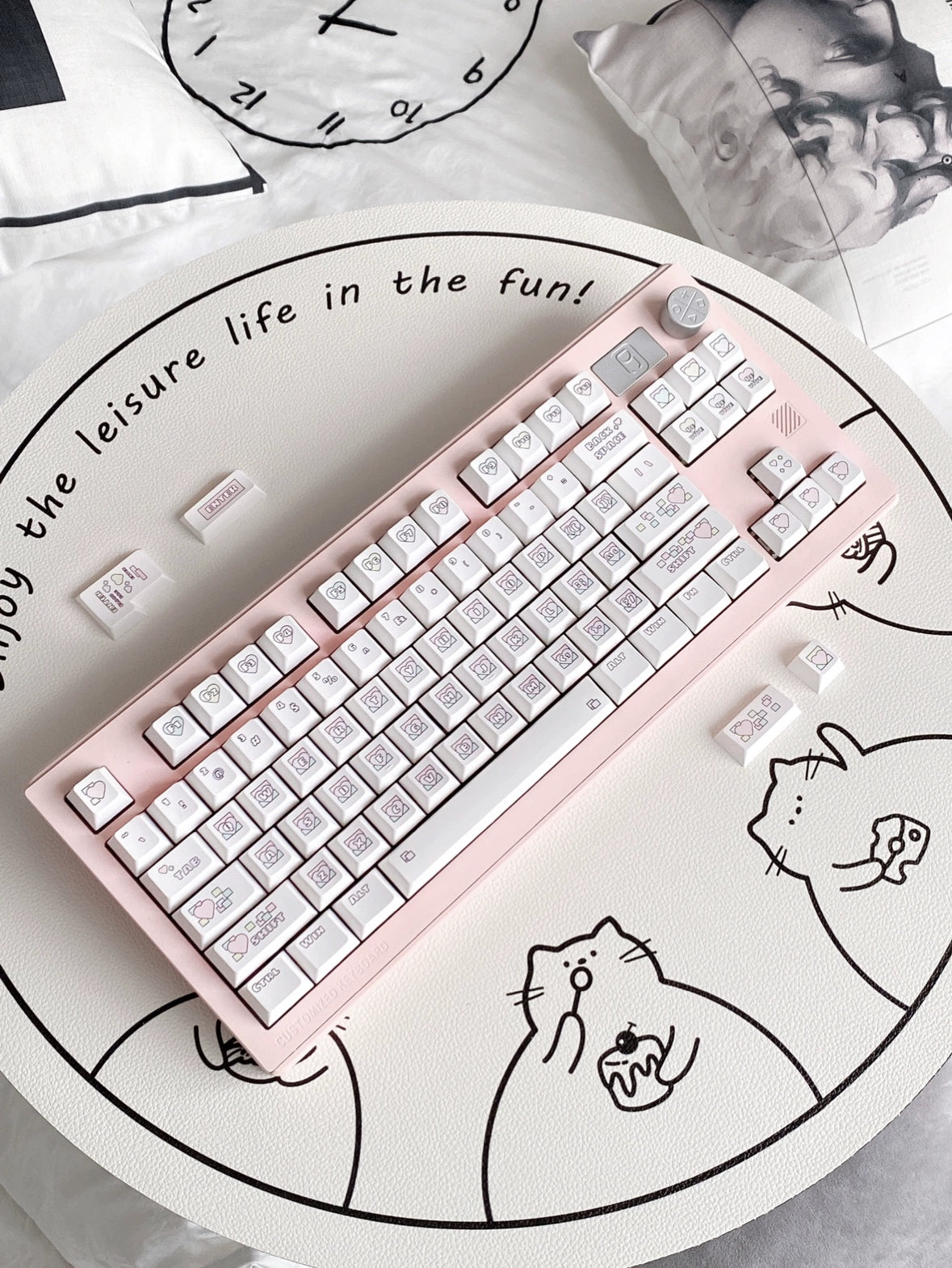 Pastel Pink White Heartbeat Signal Cherry Profile Keycaps Designed By Mocoo Studio