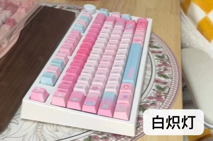 095 Millennial Girl Y2k Style Pink and Blue Keycaps Cherry Profile