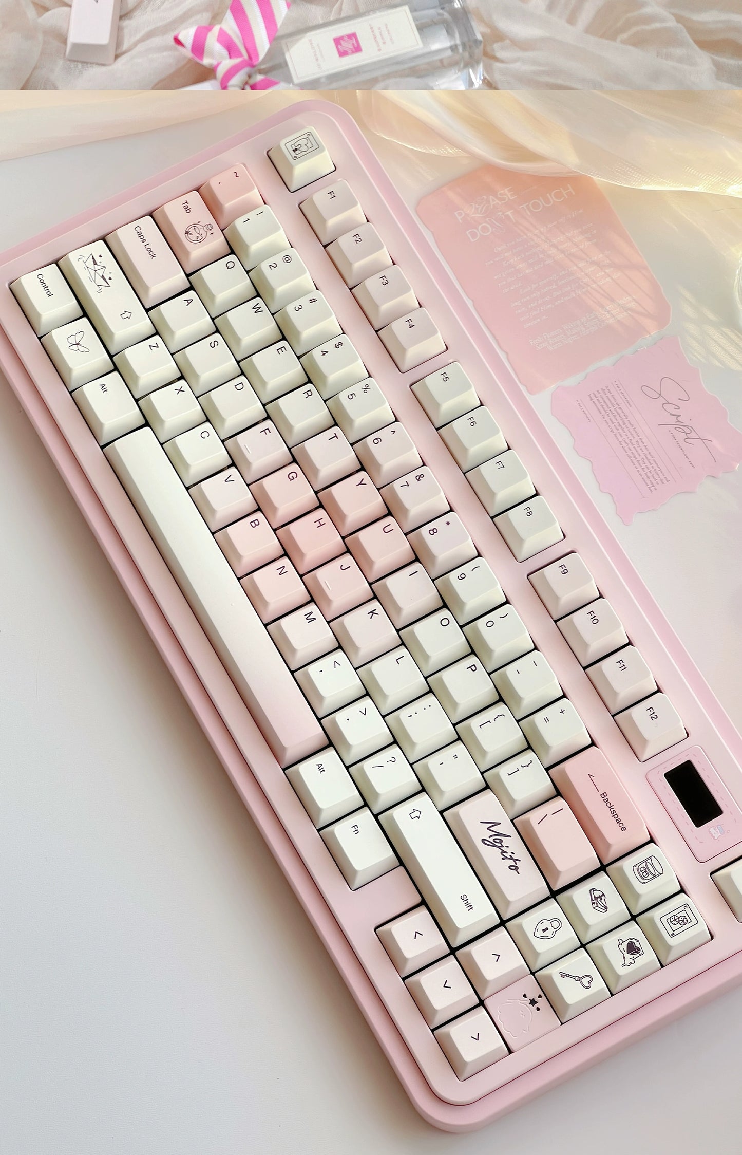 #0250 White Peach Mojito Cream Pink Gradual Change Keycap Cherry Profile (not Including Keyboard)