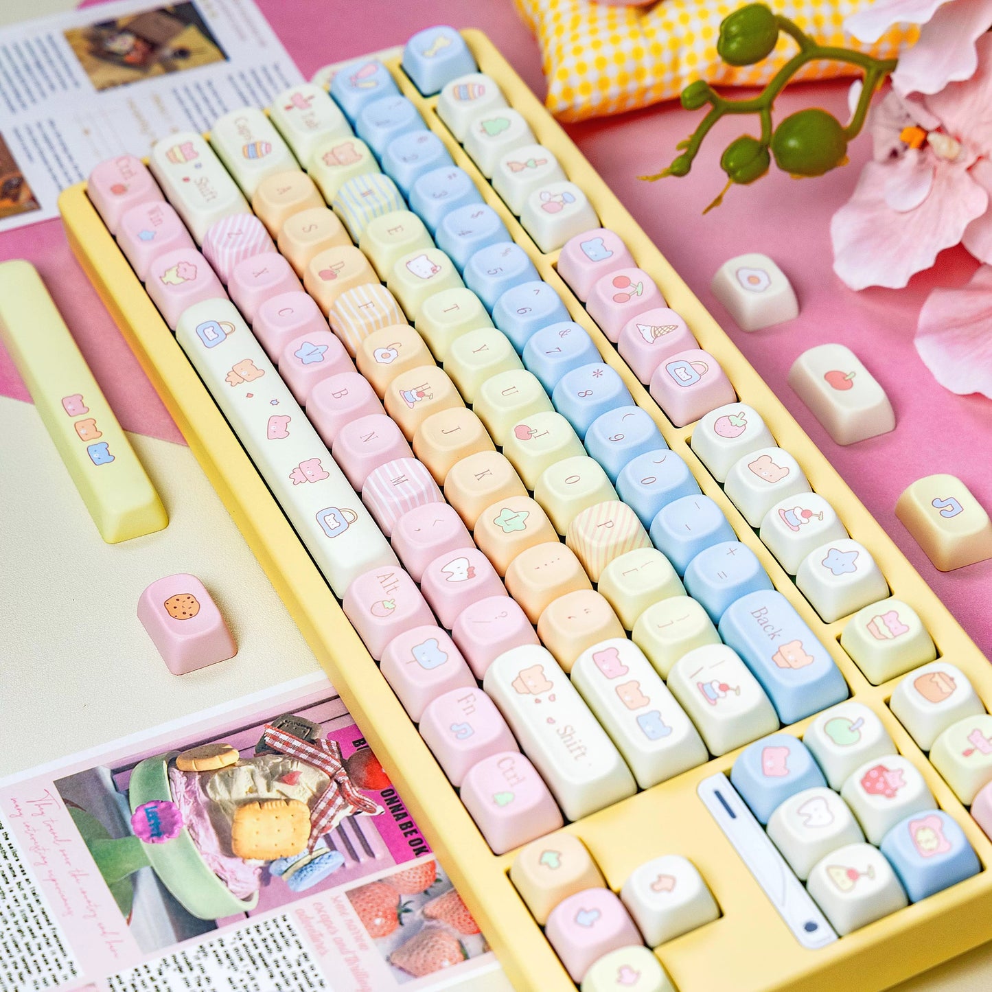 100 Bear Diary Cute Yellow Pink Blue MOA Keycaps 136-keys