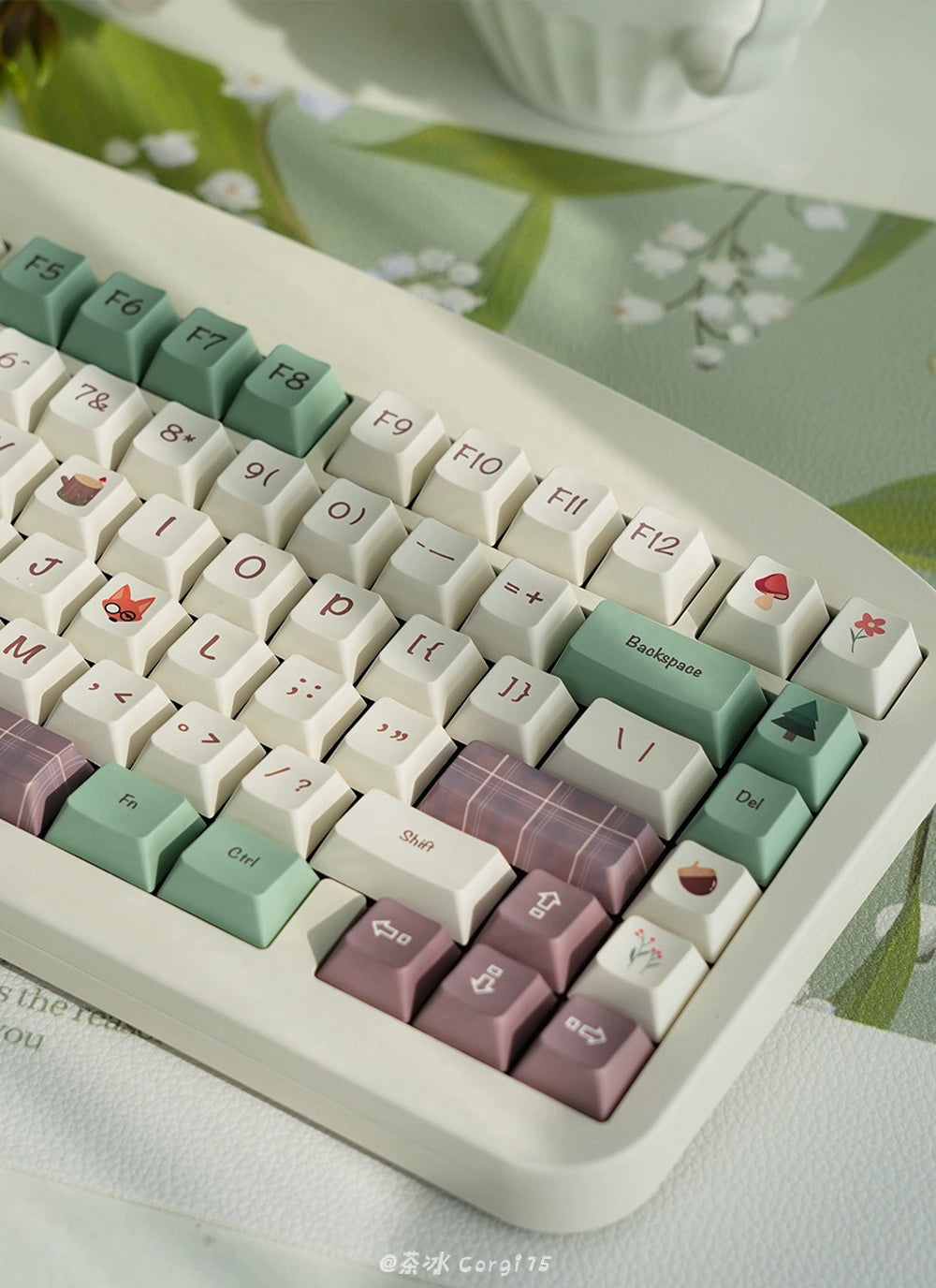 057 Forest Corner Mechanical Keyboard Cute Minimalist Keycap 143 Keys Cherry Profile Designed By Daydreamer