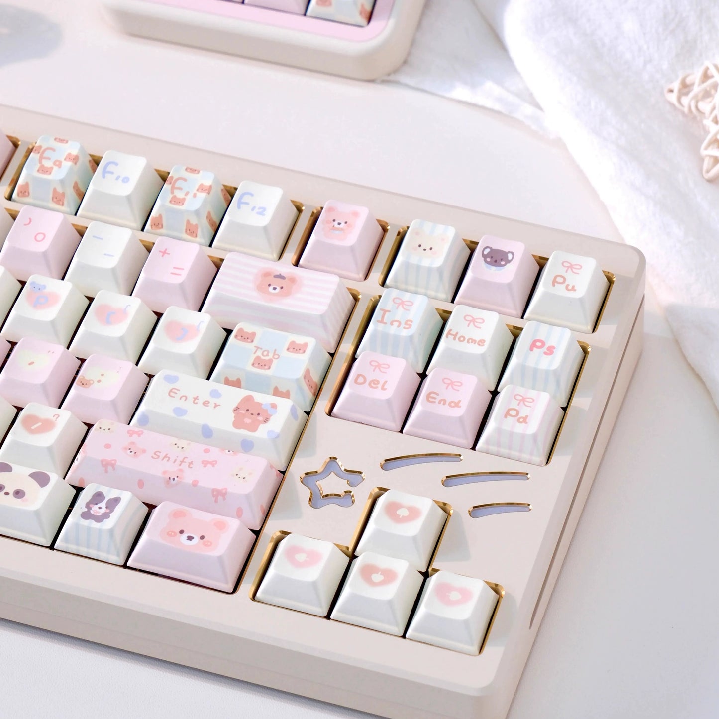 054 Piggy Cat Cute Zoo Animal Cream Style Pastel Pink Yellow Keycap Cherry Profile