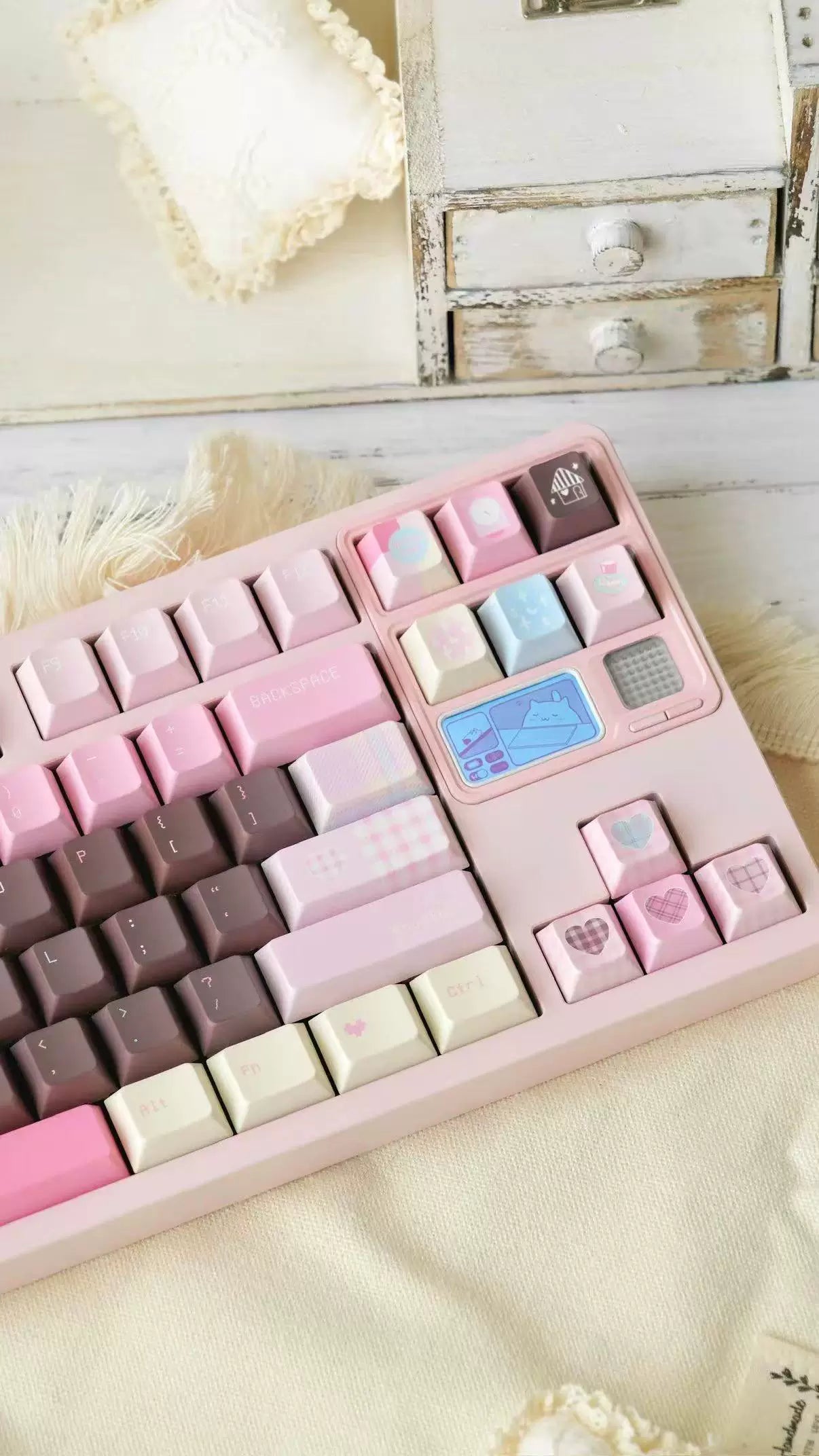#0263 House of Dreams chocolate pink keycap cherry profile (not including keyboard)