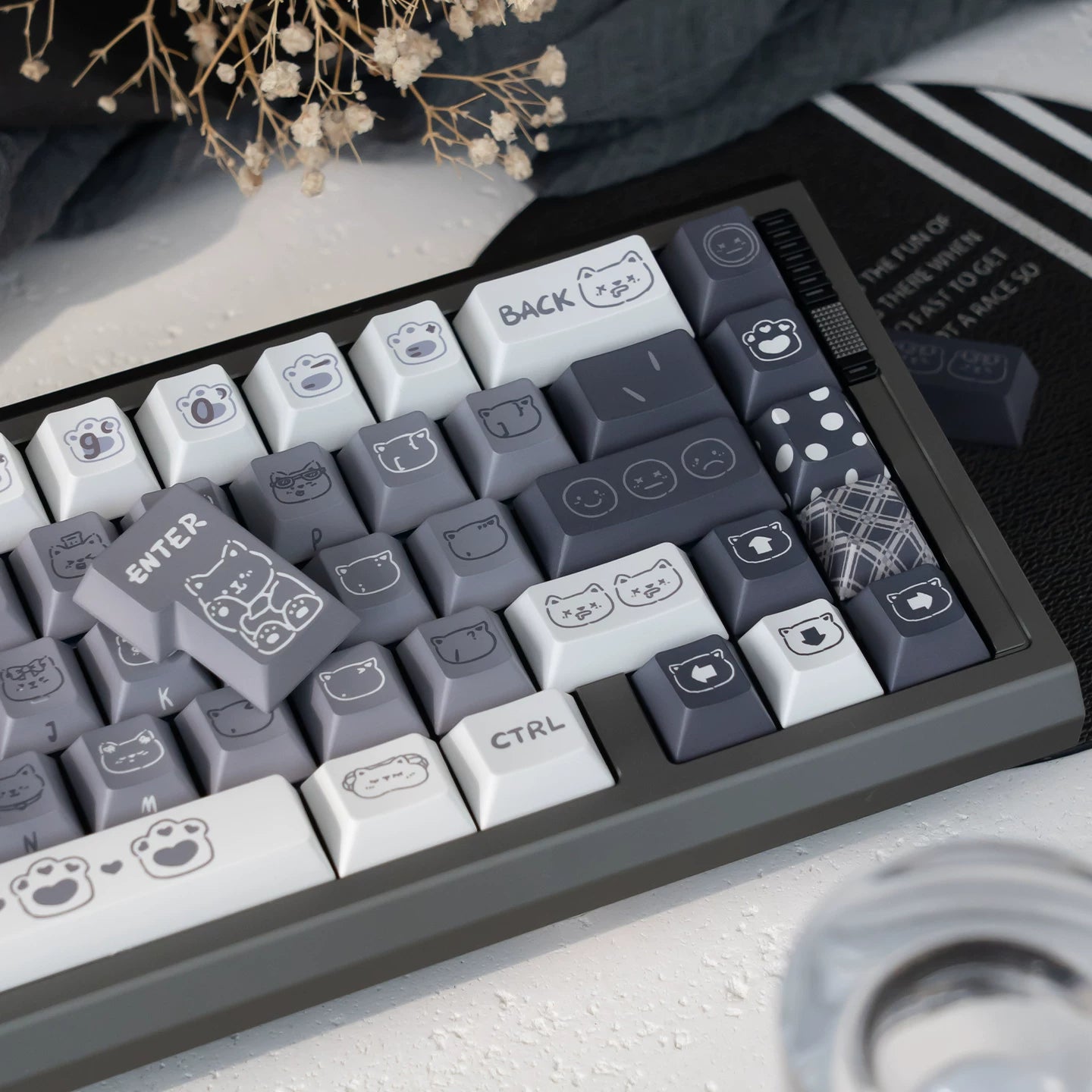 #0276 Emo Gray Kitten Black and White Side Engraved Keycap Designed By URE