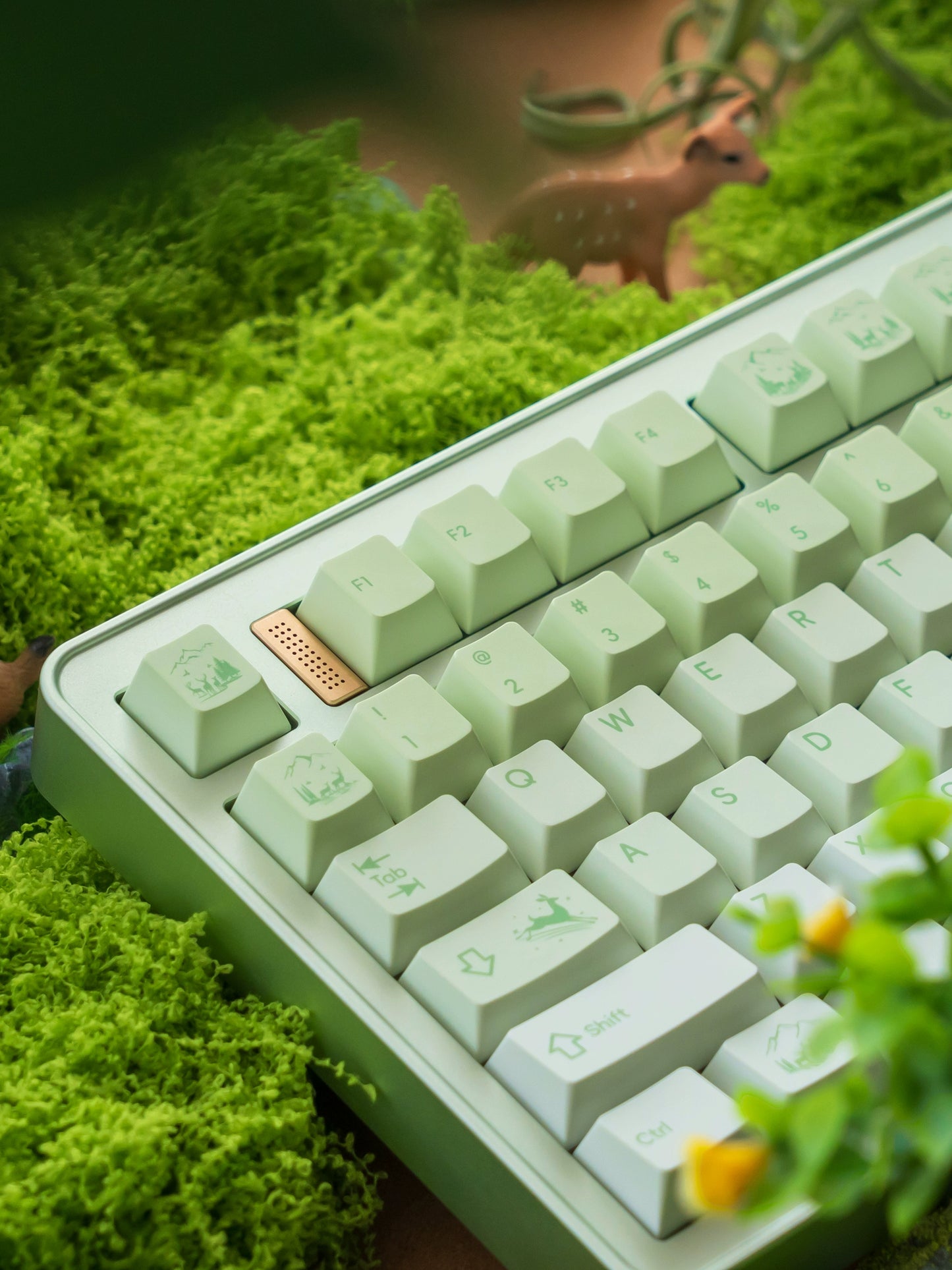 #0216 Fresh Green Dearwood Whisper Keycap Set Cherry Profile PBT146+PC115  （not including keyboard）